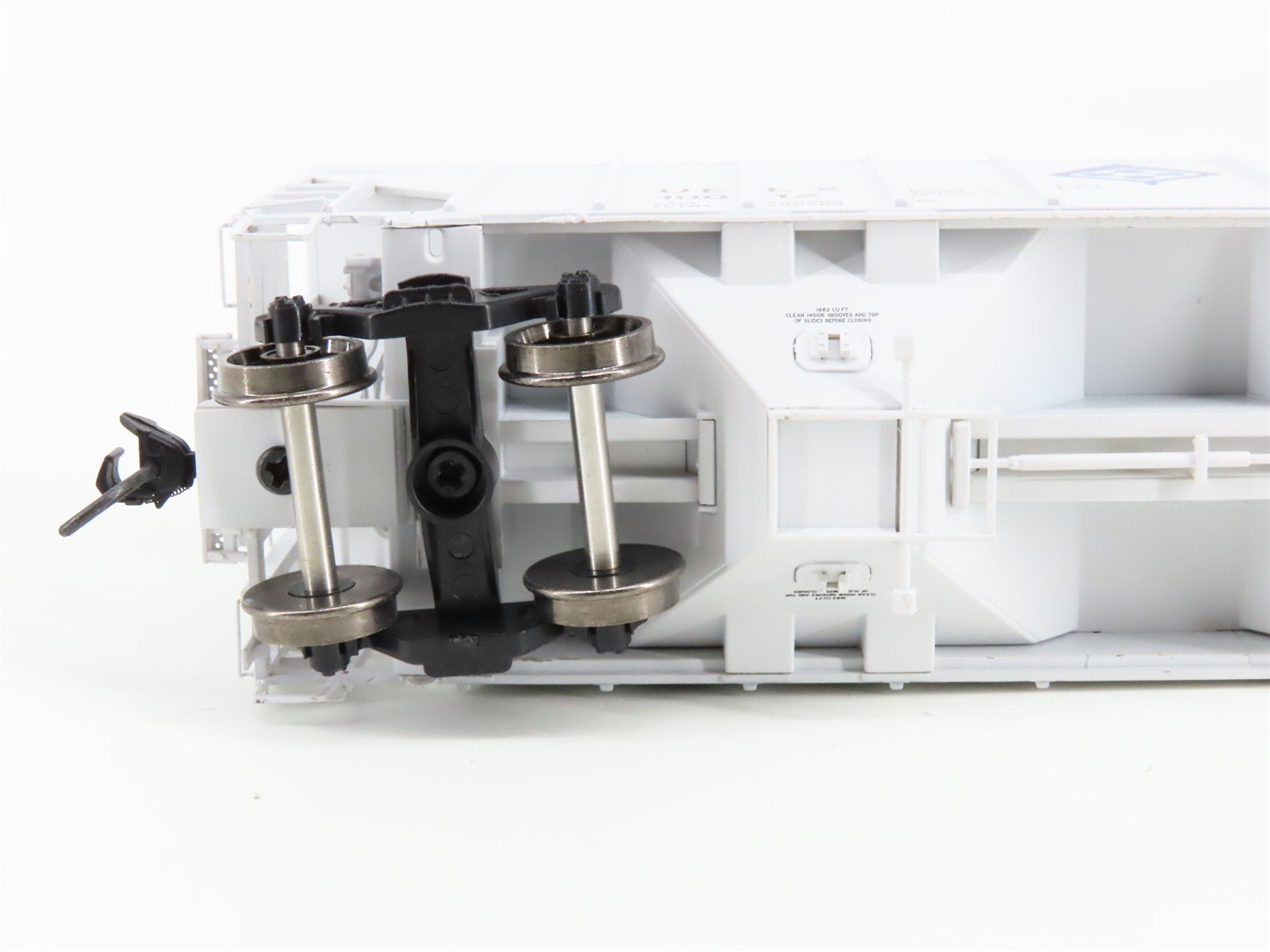 HO Scale Walthers 920-106121 UELX ADM 58' 3-Bay Covered Hopper 10012 RTR