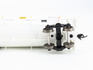 HO Scale Walthers 920-100704 DPRX PBF Holding Co. 55' 30,145-Gal Tank Car RTR