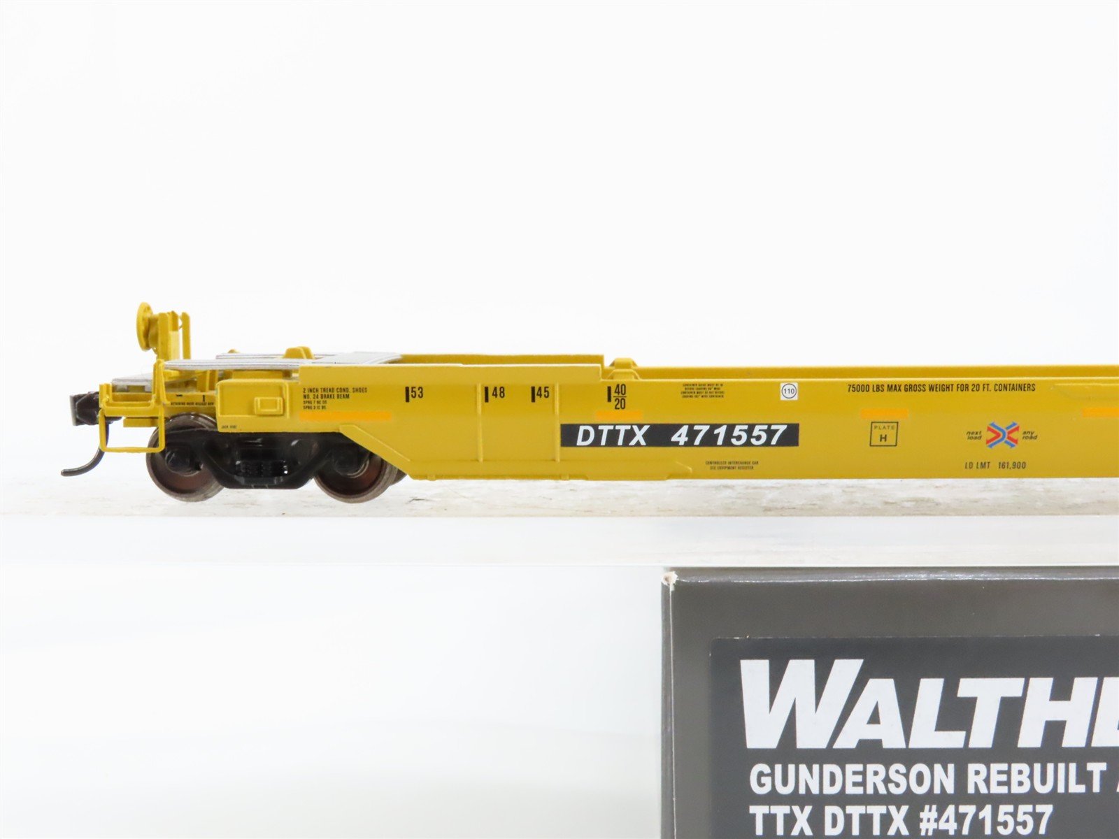 HO Scale Walthers 920-109031 DTTX TTX 53' Flat Car 471557 RTR