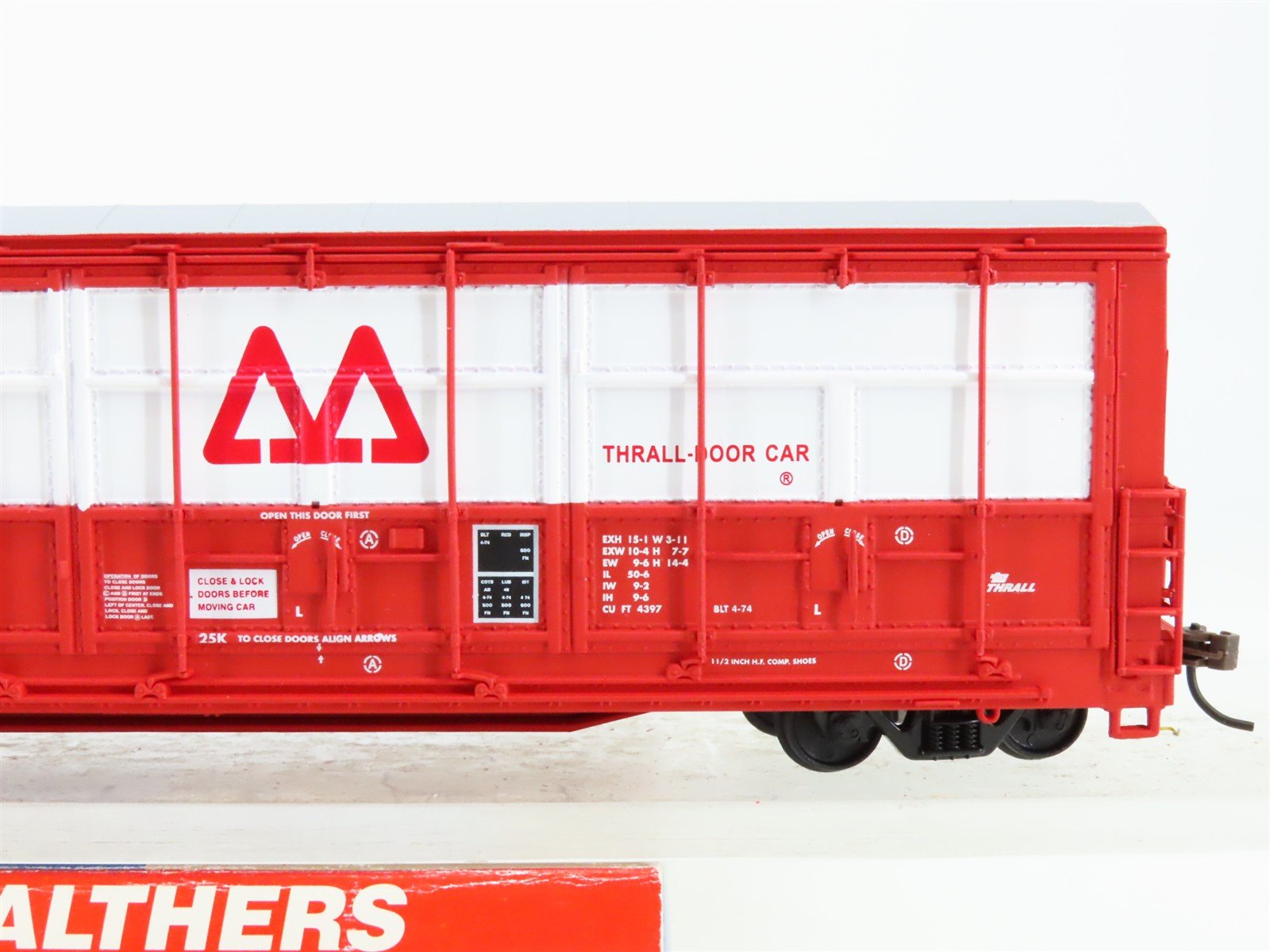 HO Scale Walthers 932-7015 TCAX MacMillan-Bloedel Thrall-Door Box Car 20181 RTR