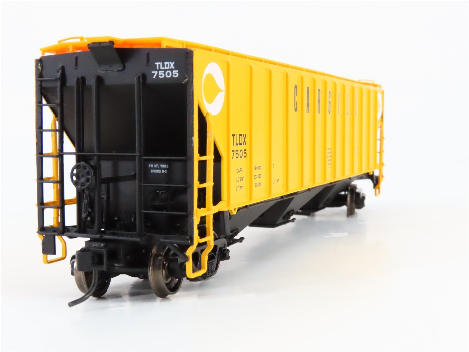 HO Scale PROTO 2000 21330 TLDX Cargill 3-Bay Covered Hopper 7505 RTR