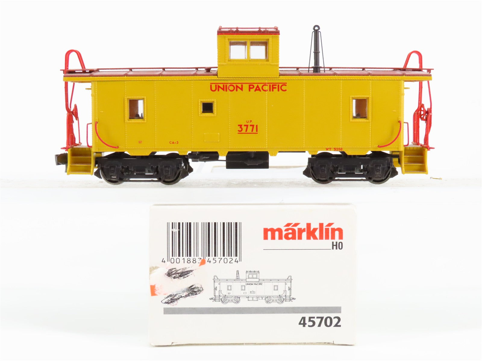 HO Scale Märklin 45702 UP Union Pacific CA-3 Cupola Caboose 3771 RTR