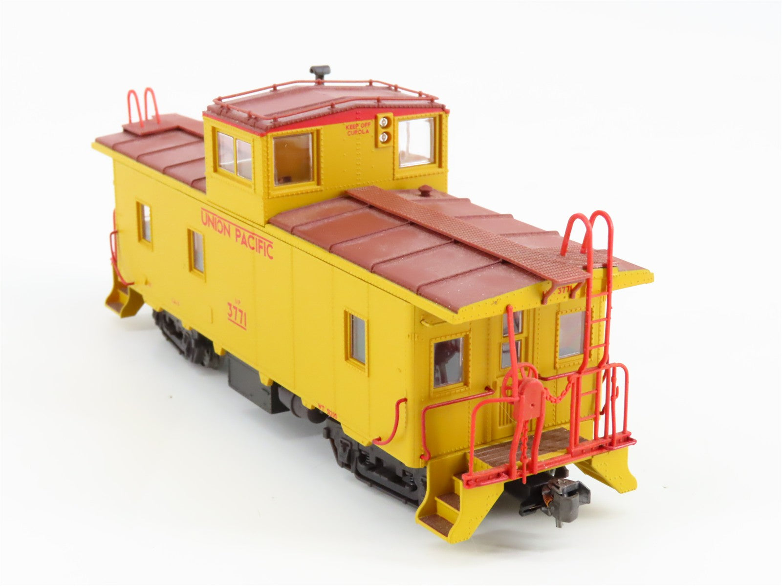 HO Scale Märklin 45702 UP Union Pacific CA-3 Cupola Caboose 3771 RTR