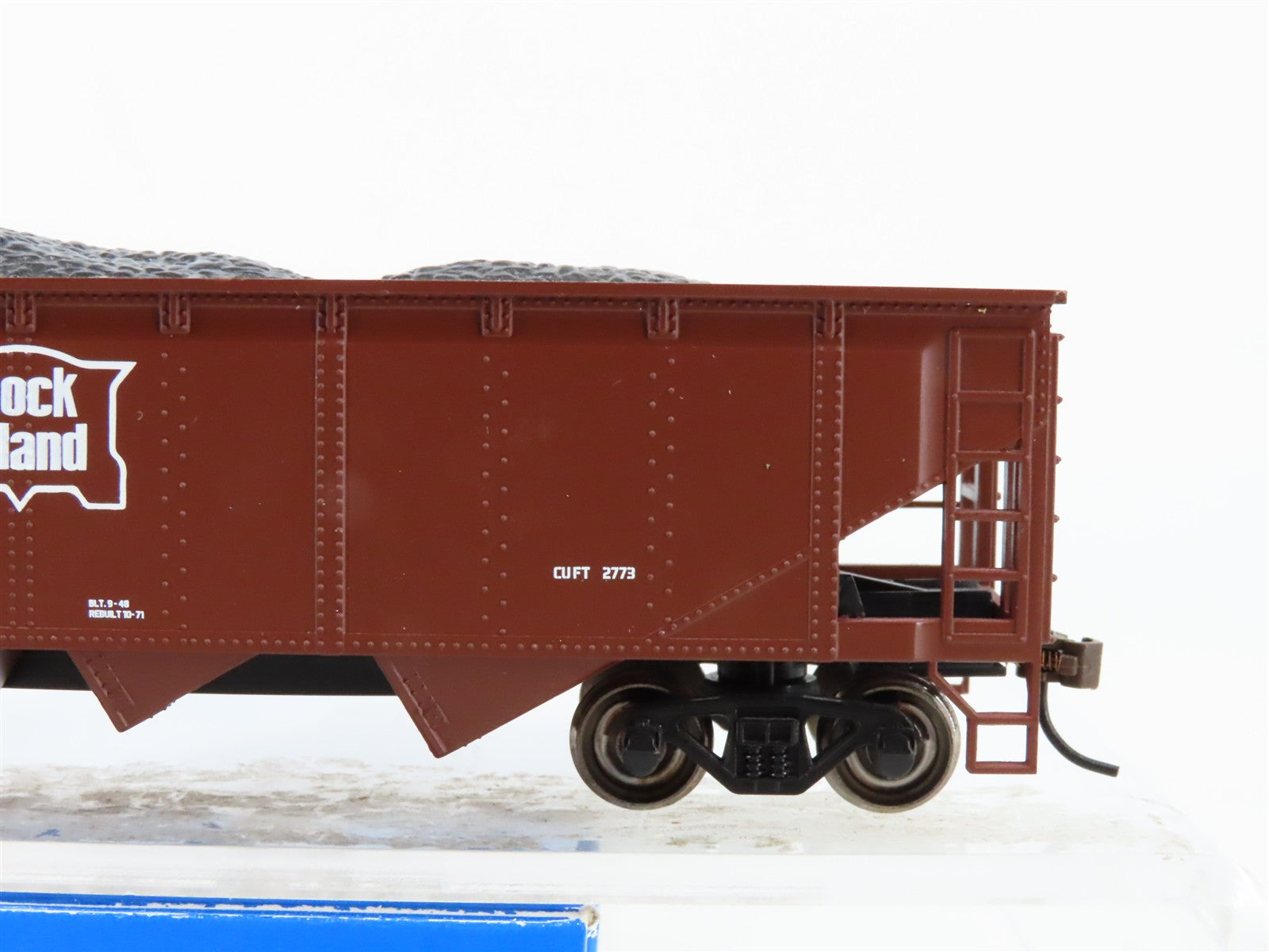 HO Scale Bachmann 17608 RI Rock Island 40' 4-Bay Hopper 10468 RTR