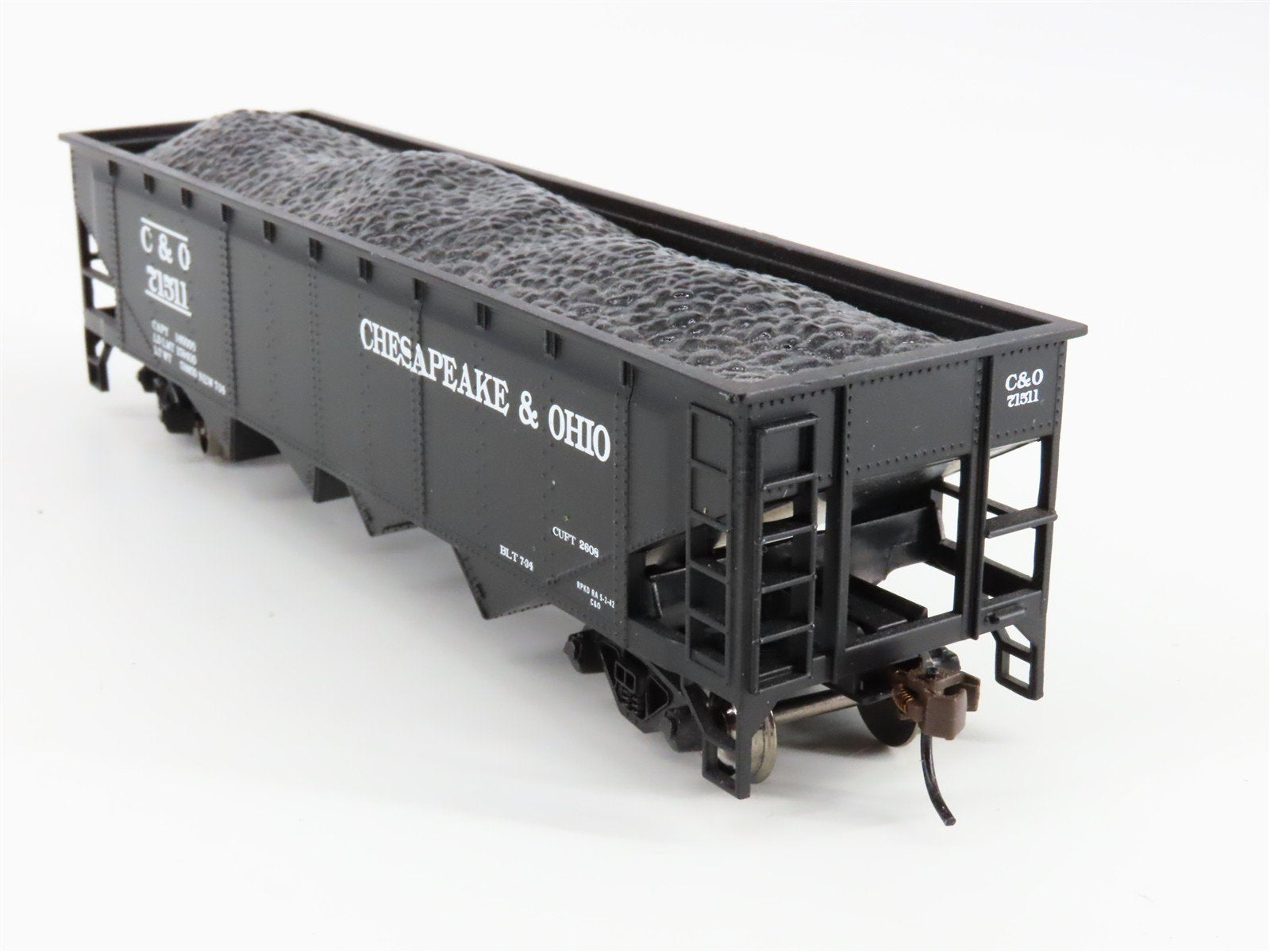 HO Scale Bachmann 17605 C&O Chesapeake & Ohio 40' 4-Bay Hopper 71511 RTR
