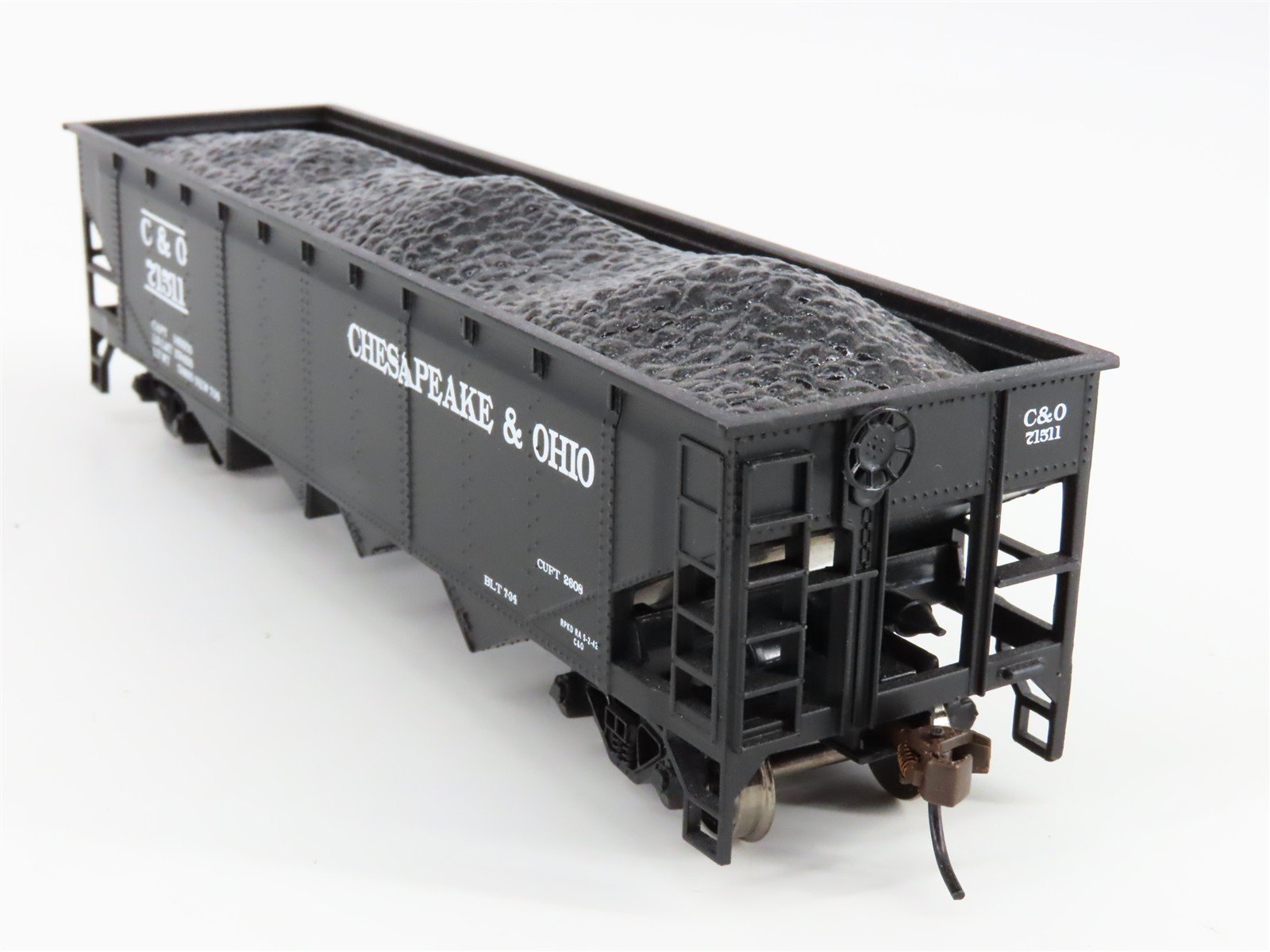 HO Scale Bachmann 17605 C&O Chesapeake & Ohio 40' 4-Bay Hopper 71511 RTR