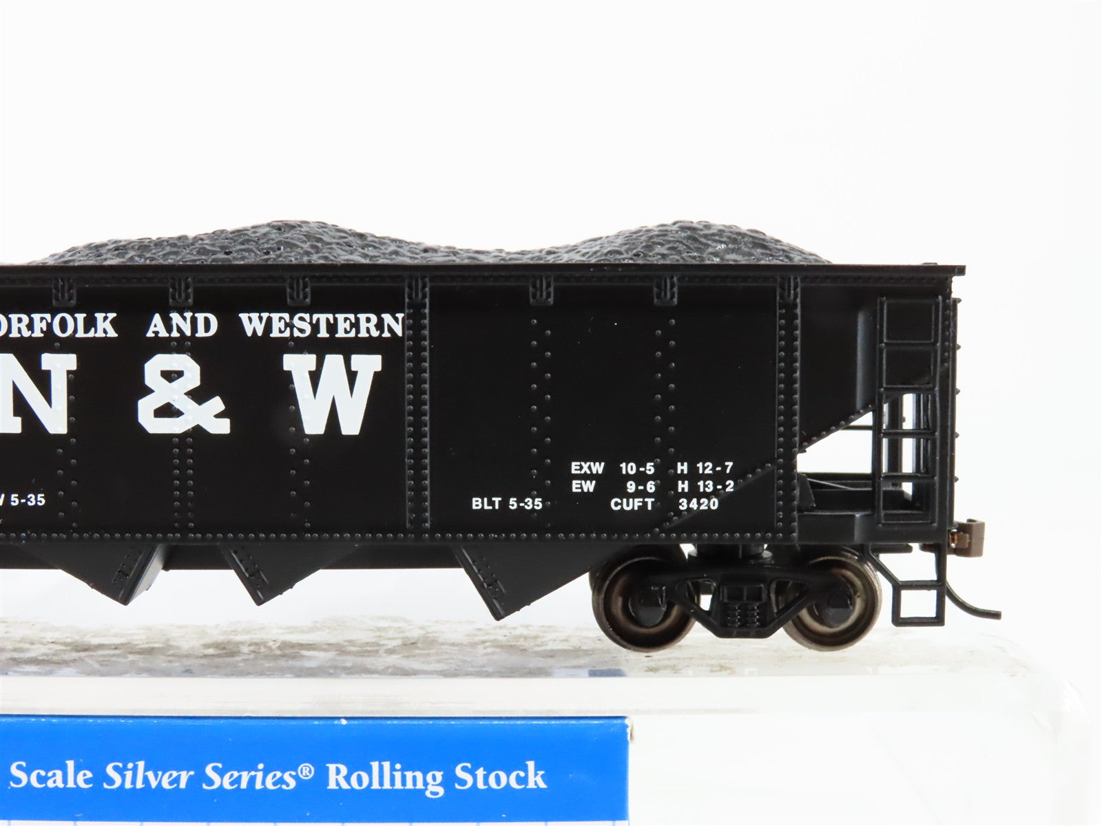 HO Scale Bachmann 17642 NW Norfolk & Western 40' 4-Bay Hopper 12988 RTR