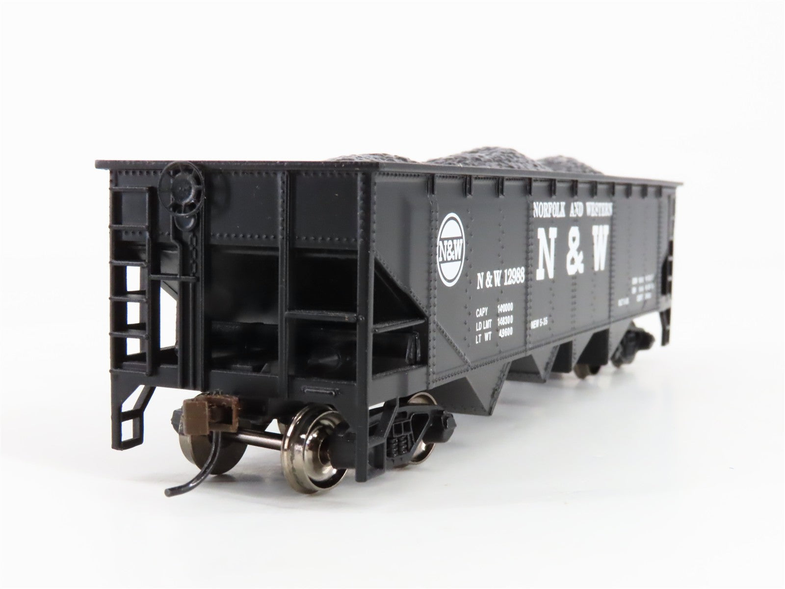 HO Scale Bachmann 17642 NW Norfolk & Western 40' 4-Bay Hopper 12988 RTR