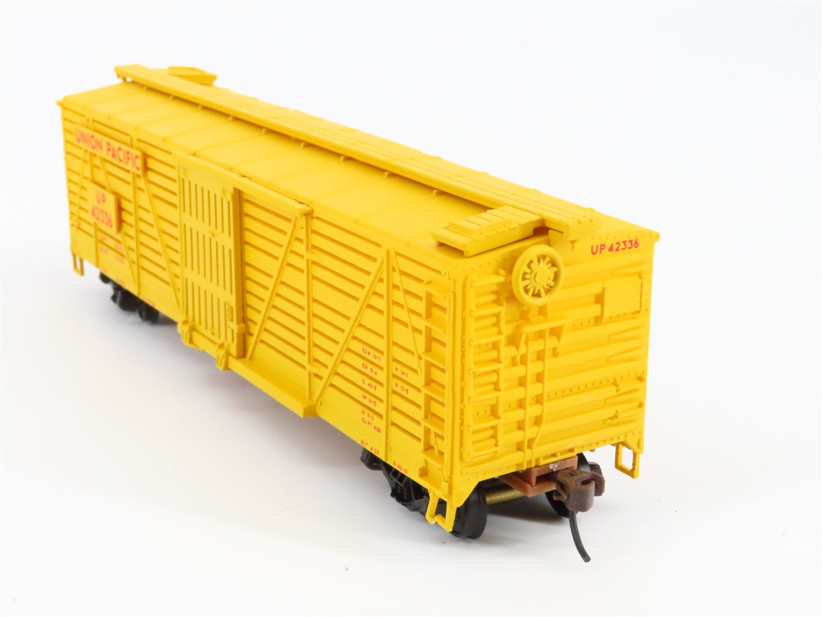 HO Scale Walthers 931-680 UP Union Pacific 40' Stock/Cattle Car 42336 RTR