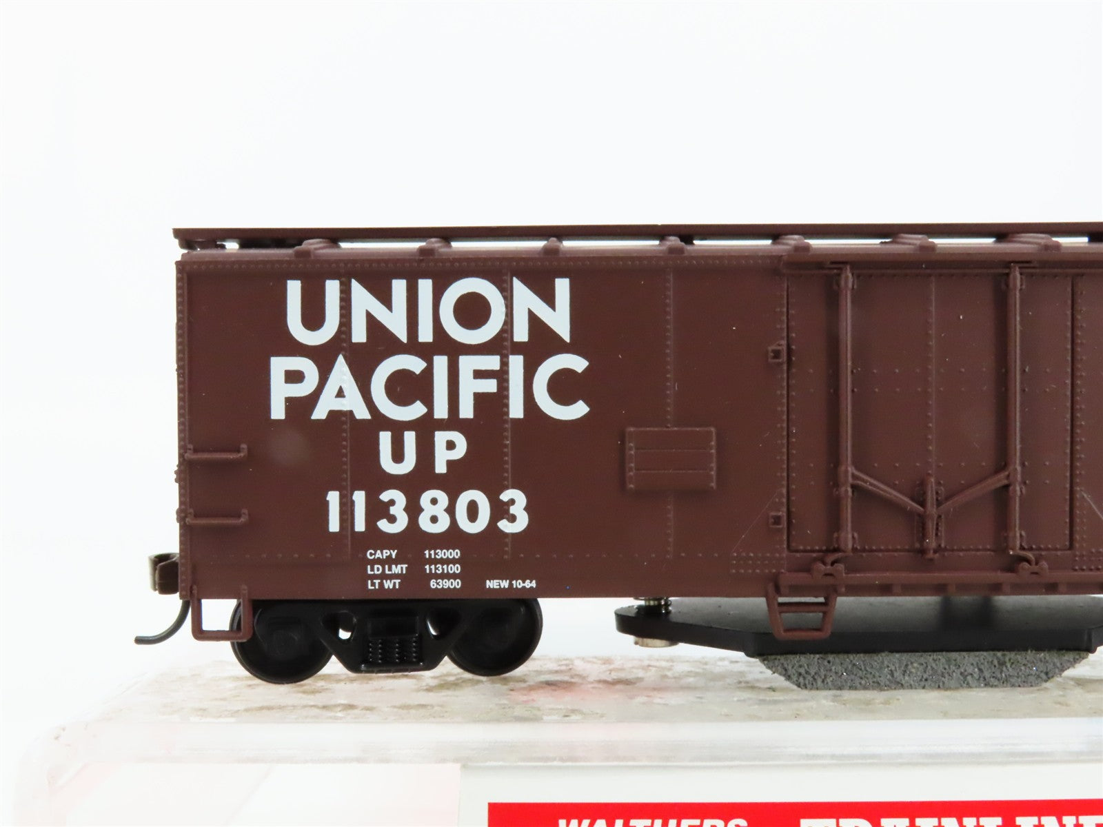 HO Scale Walthers 931-751 UP Union Pacific 40' Box Car 113803 RTR