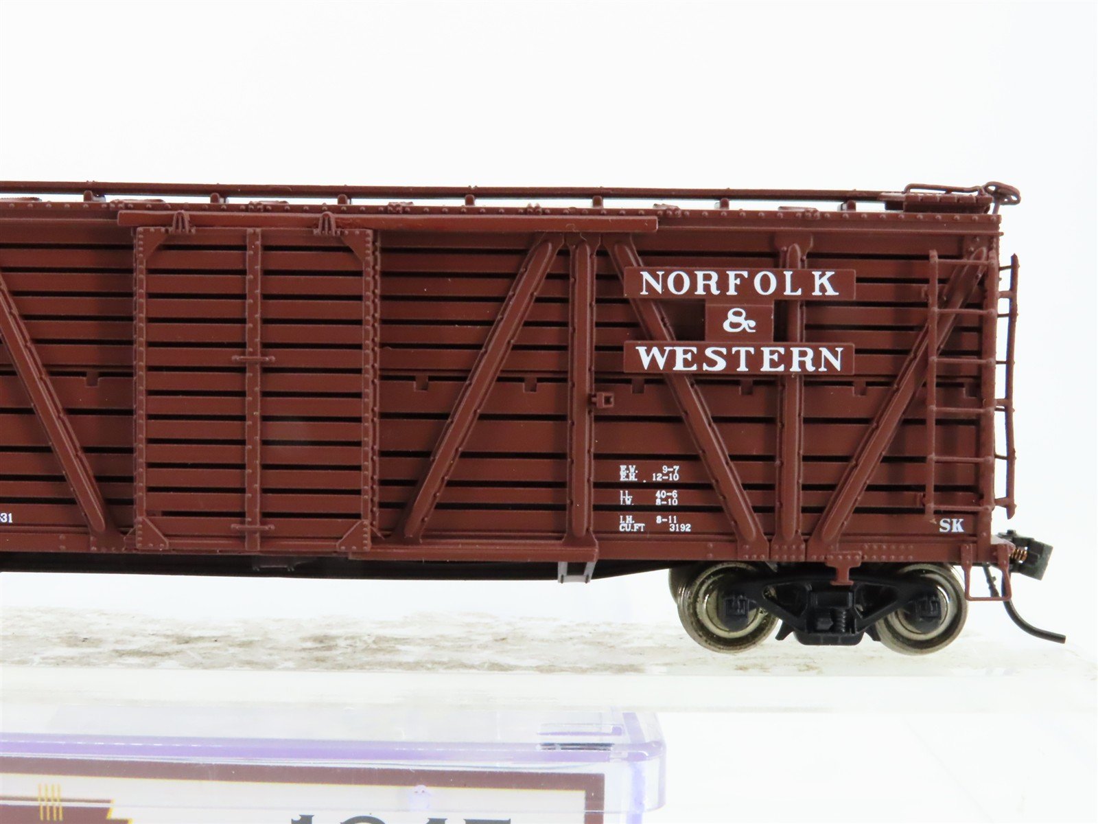 HO Scale Broadway Limited Imports 1345 40' Stock/Cattle Car RTR