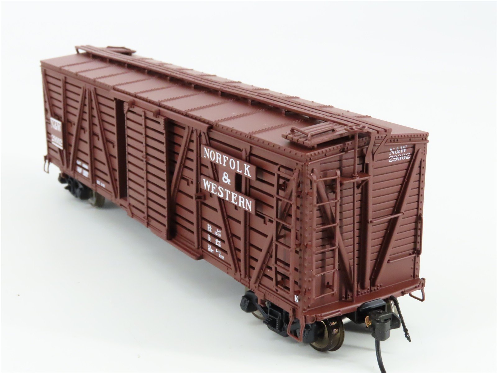HO Scale Broadway Limited Imports 1343 NW Norfolk & Western Stock/Cattle Car RTR
