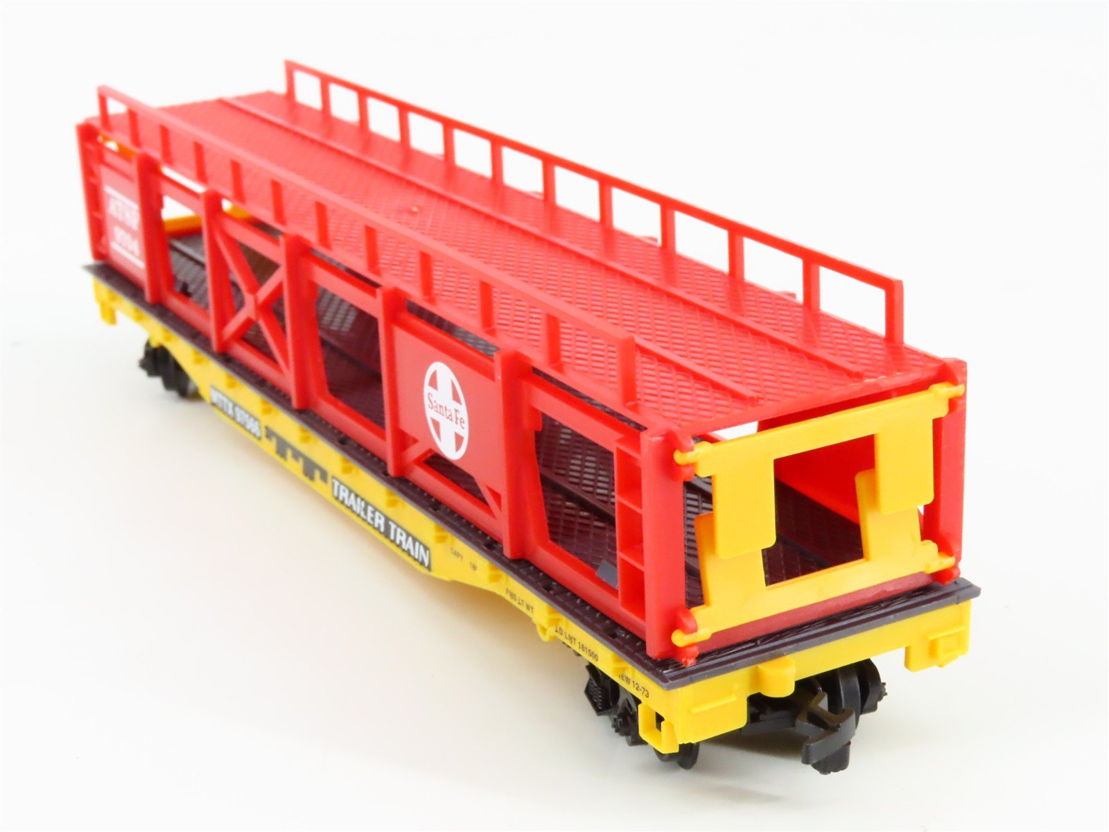 HO Scale Life-Like 433-8303 ATSF Santa Fe 50' Auto Carrier 9704 RTR