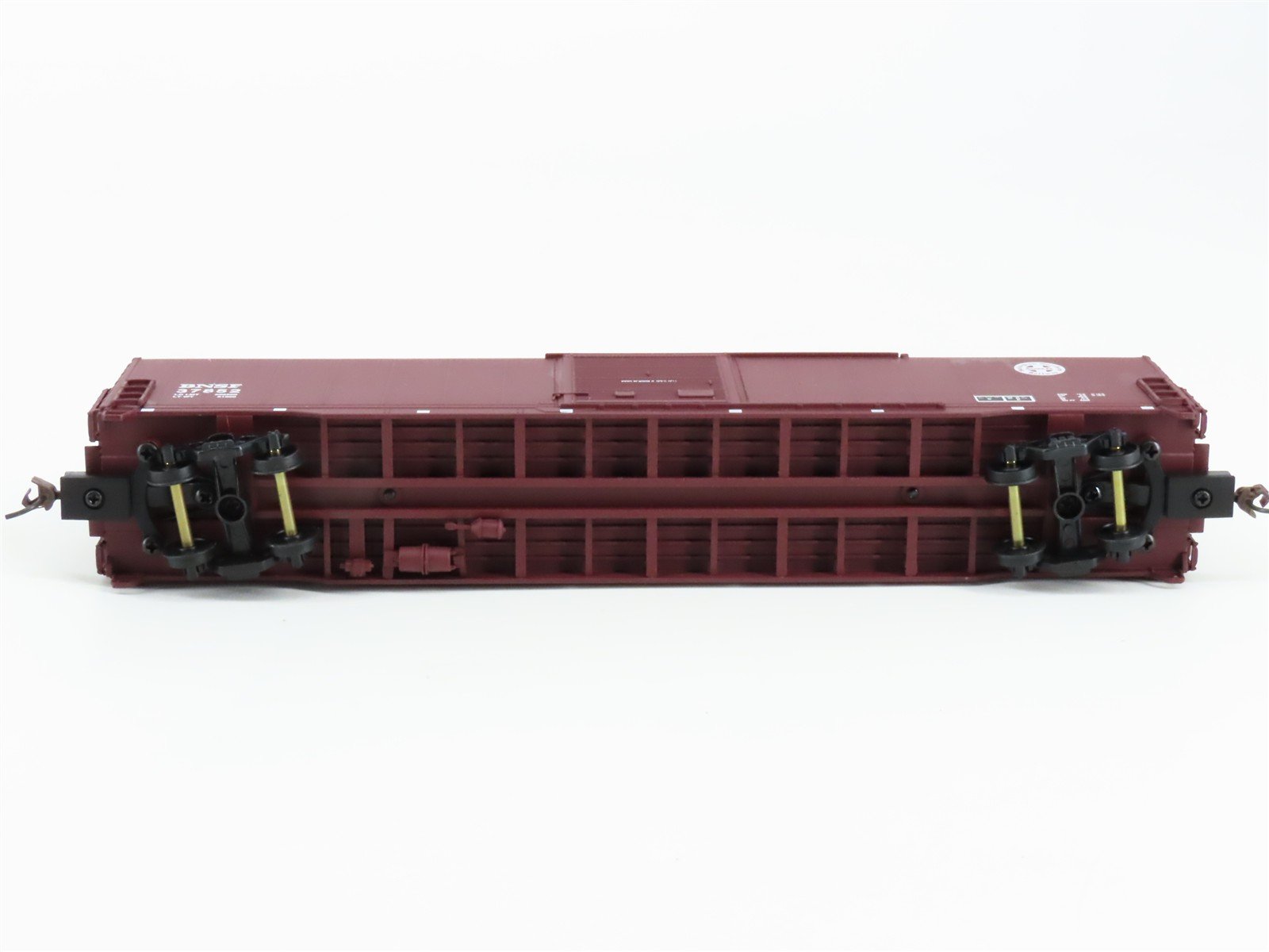 HO Scale Walthers 932-23560 BNSF Railway 60' Auto Box Car 2-Pack RTR