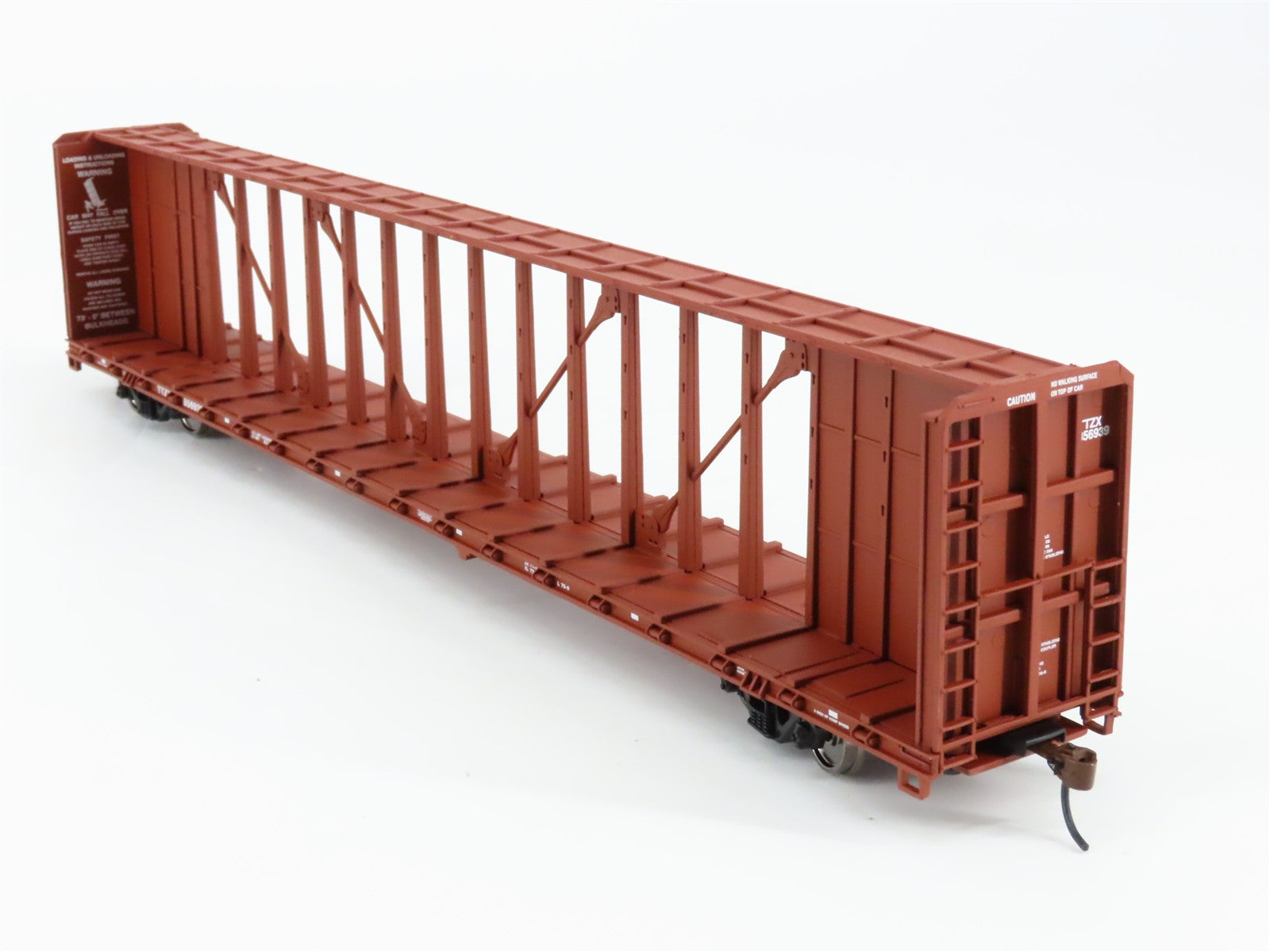 HO Scale Walthers 932-24135 TTX 72' Centerbeam Flat Car 2-Pack RTR