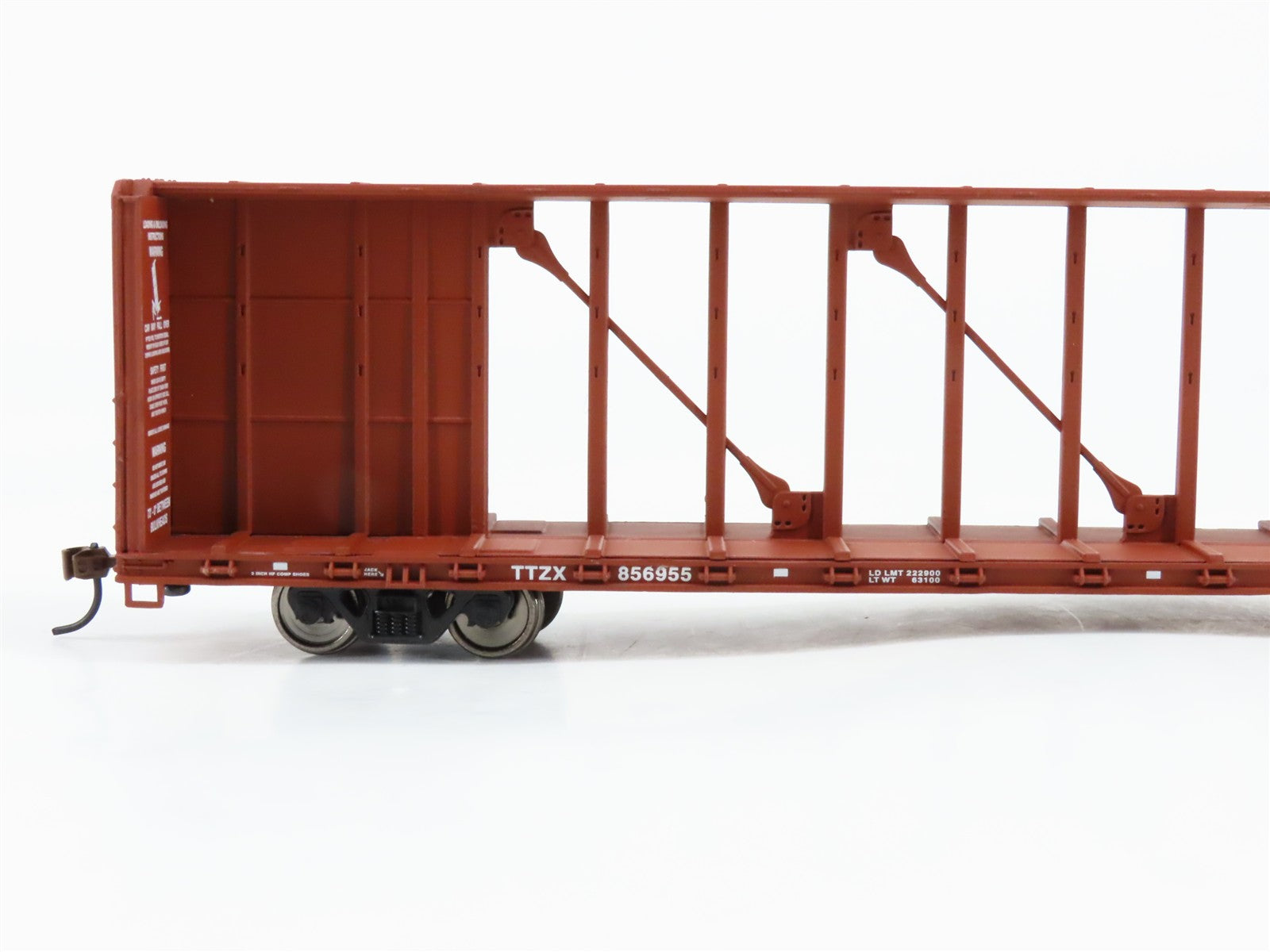 HO Scale Walthers 932-24135 TTX 72' Centerbeam Flat Car 2-Pack RTR