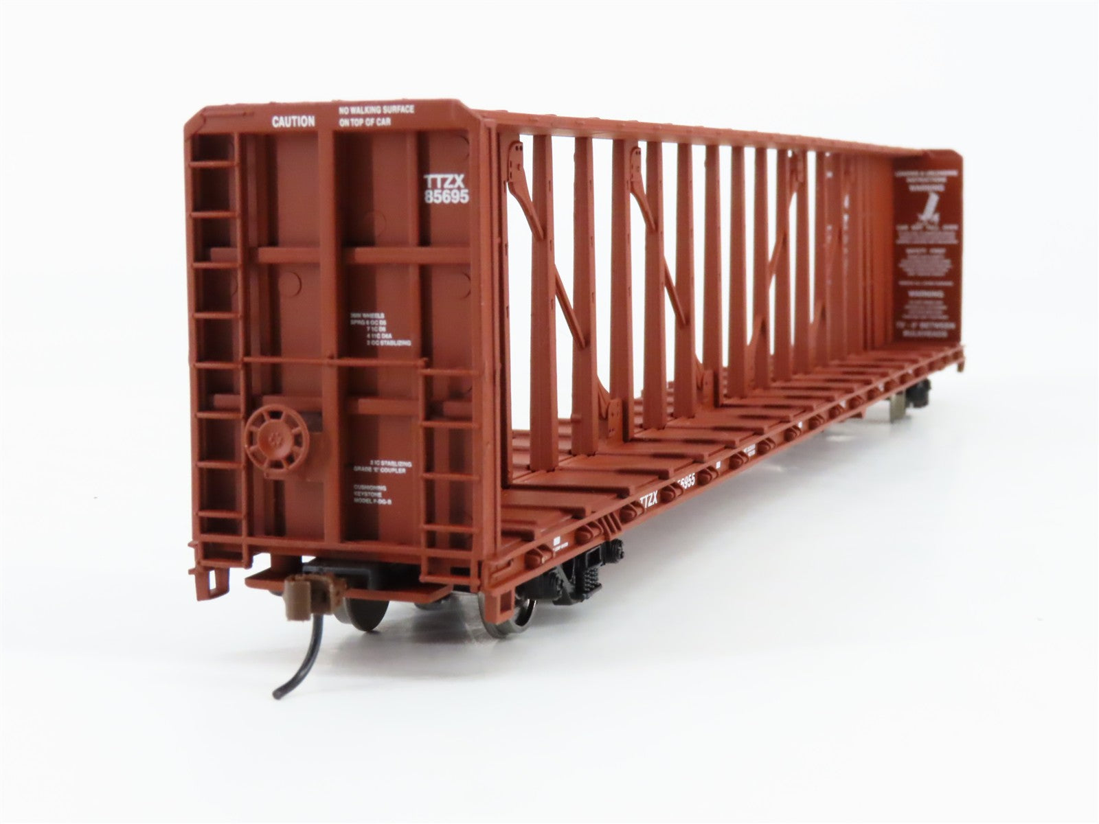 HO Scale Walthers 932-24135 TTX 72' Centerbeam Flat Car 2-Pack RTR