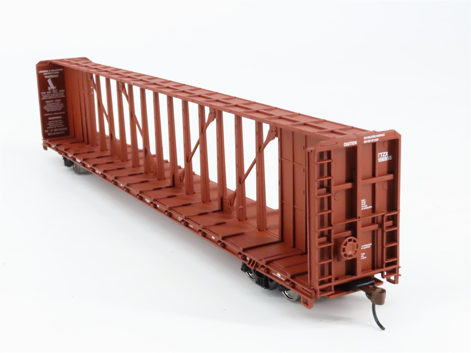 HO Scale Walthers 932-24135 TTX 72' Centerbeam Flat Car 2-Pack RTR