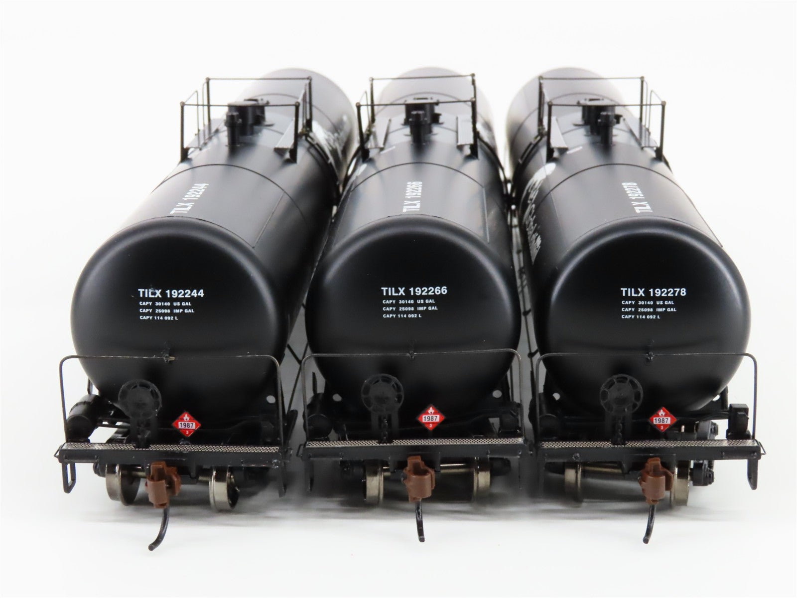 HO Scale Athearn 97623 Global Ethanol 30K Gallon Ethanol Tank Car 3-Pack RTR