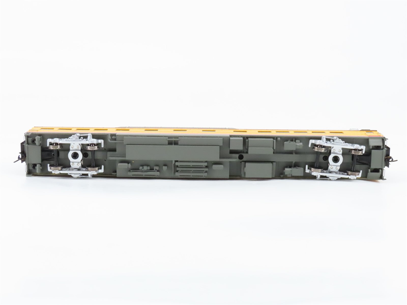 HO Scale Walthers Proto 920-9553 UP Union Pacific 85' Dome-Coach Passenger #7007