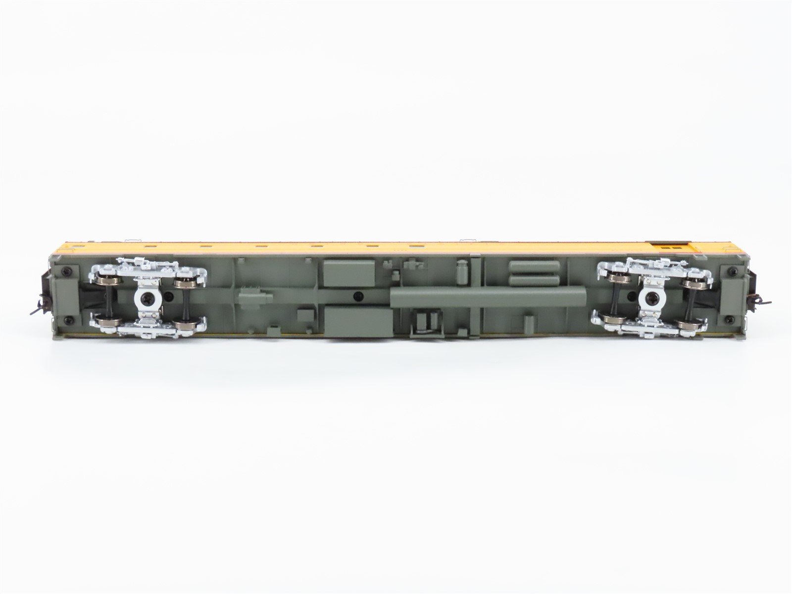 HO Walthers Proto 920-9551 UP Union Pacific 85' Baggage-Dormitory Passenger 6006