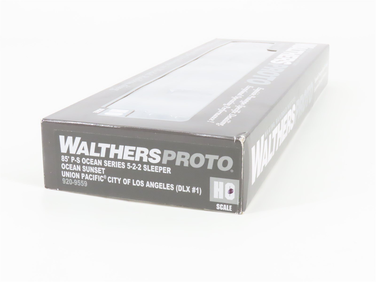 HO Walthers Proto 920-9559 UP Union Pacific 85' Sleeper Passenger 