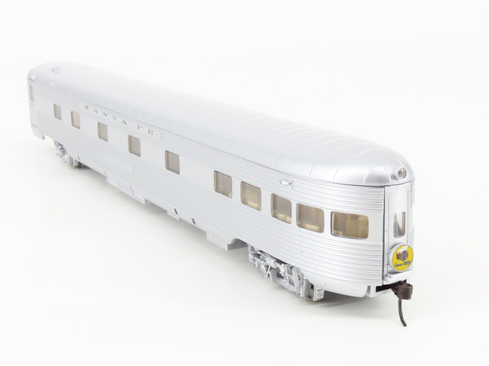 HO Walthers 932-9008 ATSF Santa Fe Super Chief Observation-Lounge Passenger Car