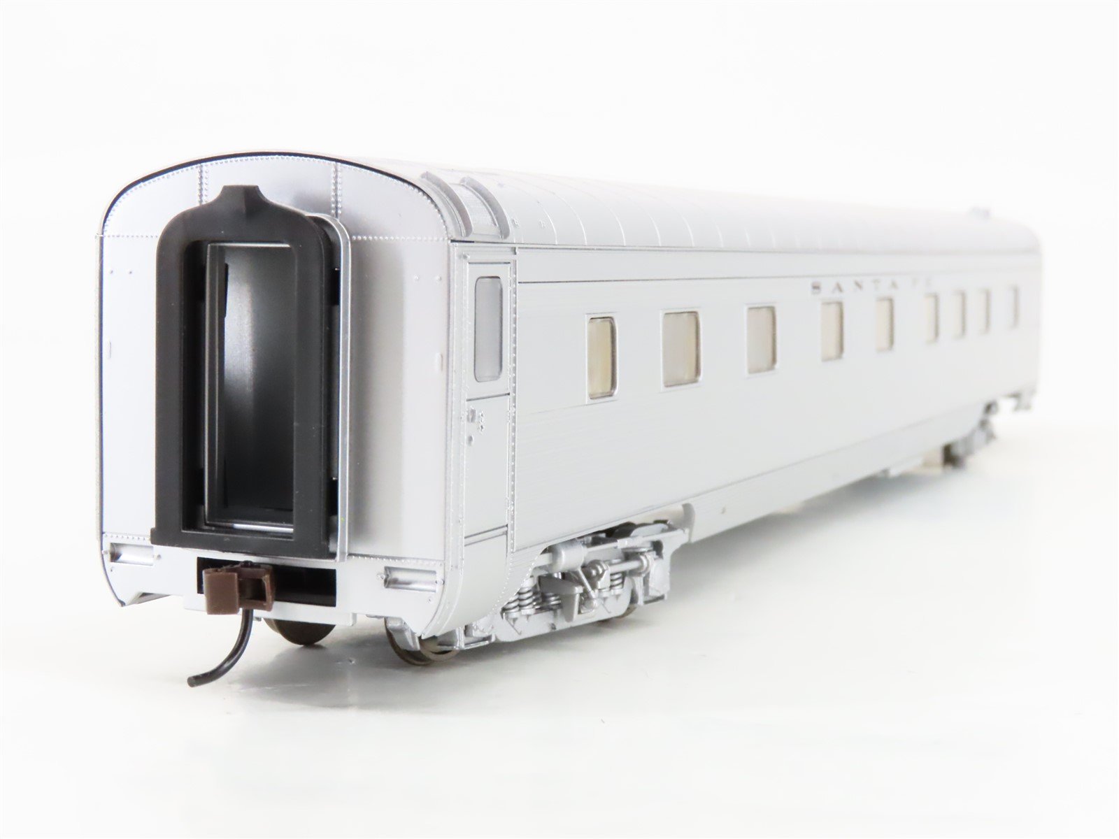 HO Scale Walthers 932-9005 ATSF Santa Fe Super Chief 4-4-2 Sleeper Passenger Car