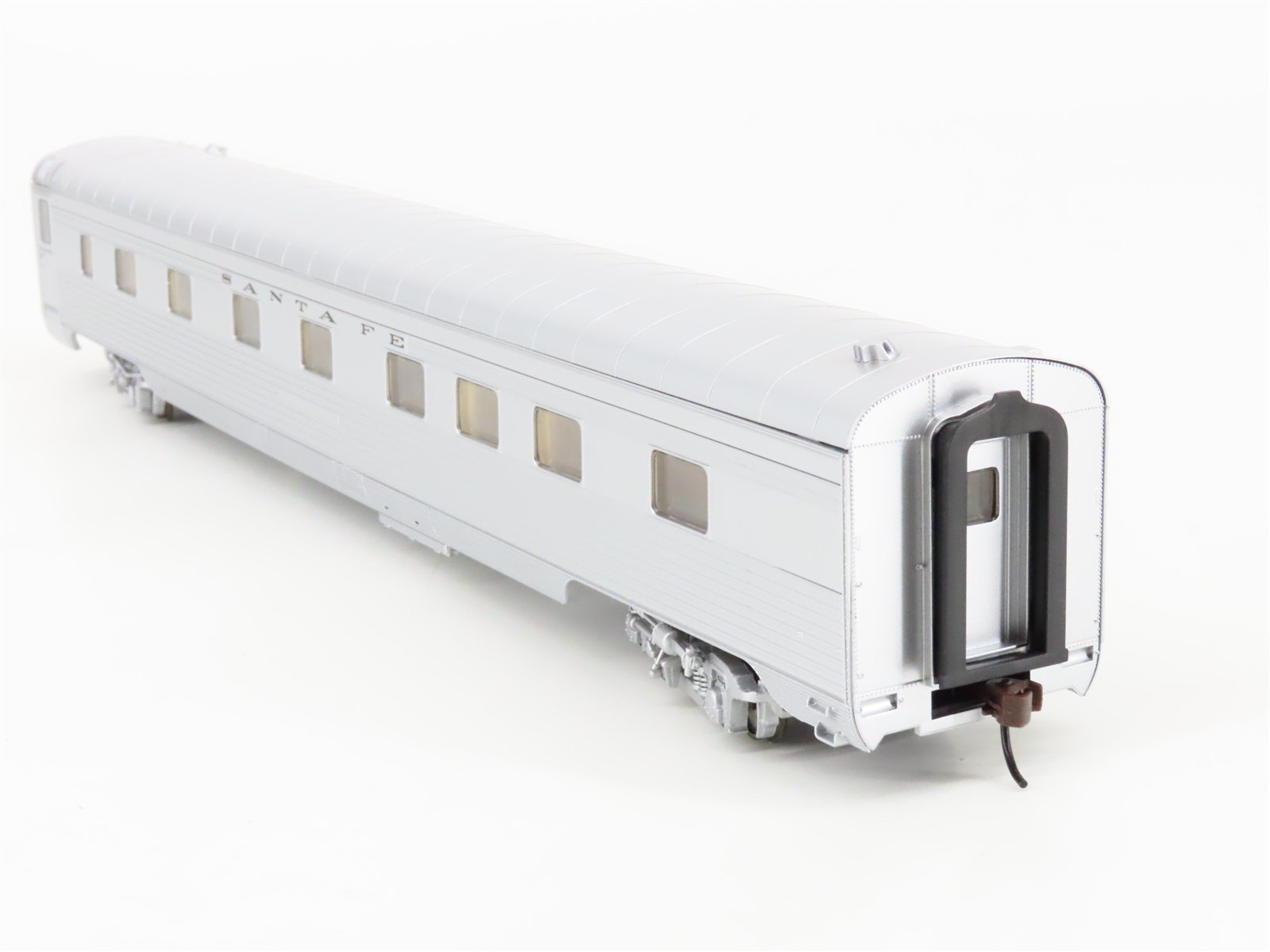 HO Scale Walthers 932-9005 ATSF Santa Fe Super Chief 4-4-2 Sleeper Passenger Car