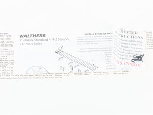 HO Scale Walthers 932-9005 ATSF Santa Fe Super Chief 4-4-2 Sleeper Passenger Car