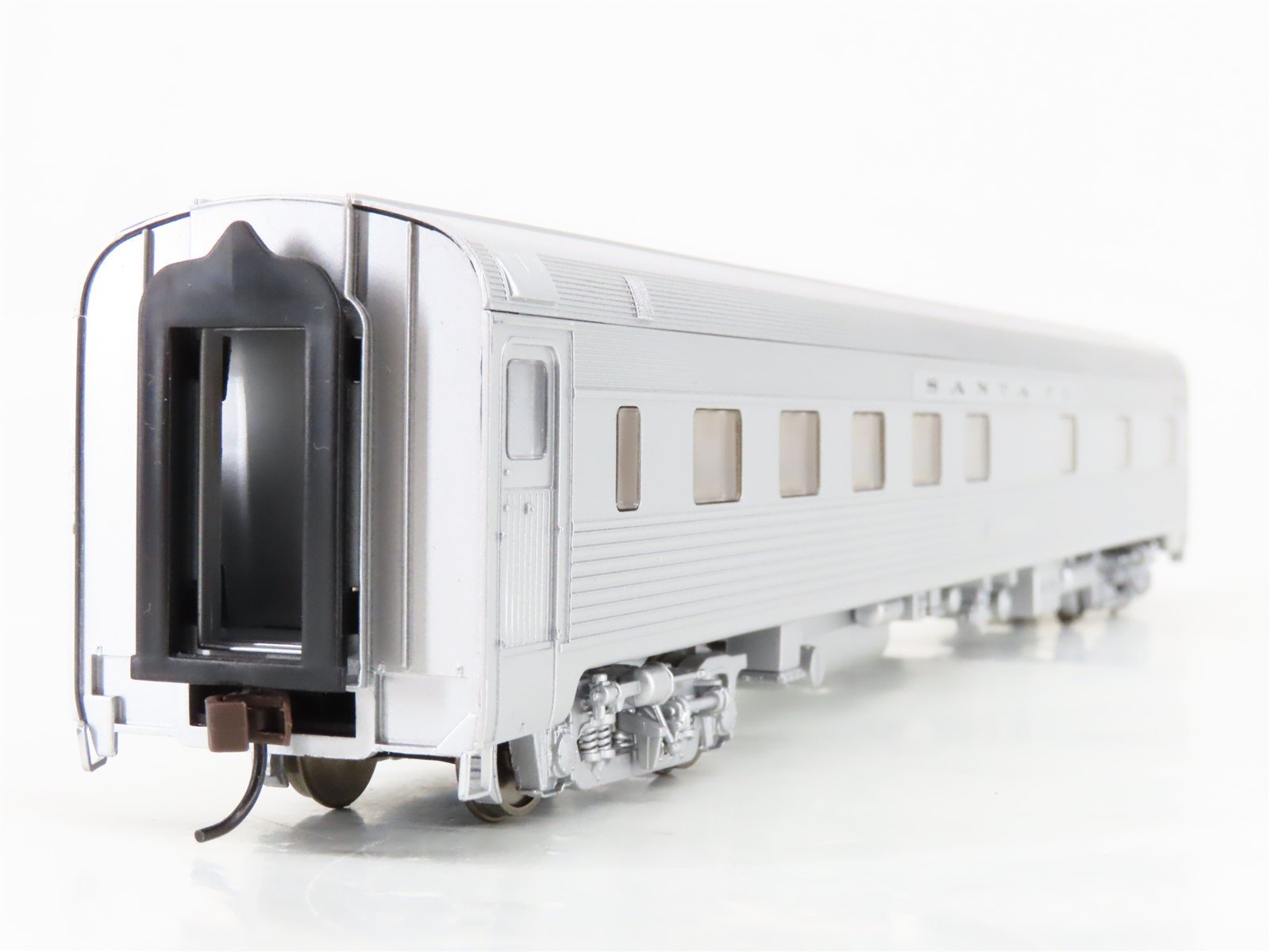 HO Scale Walthers 932-9001 ATSF Santa Fe Super Chief Budd 10-6 Sleeper Passenger