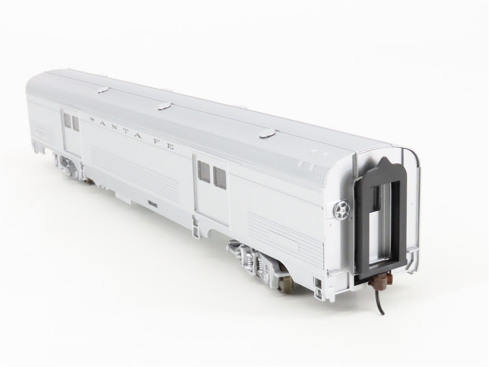HO Scale Walthers 932-9002 ATSF Santa Fe Super Chief Budd 73' Baggage Passenger