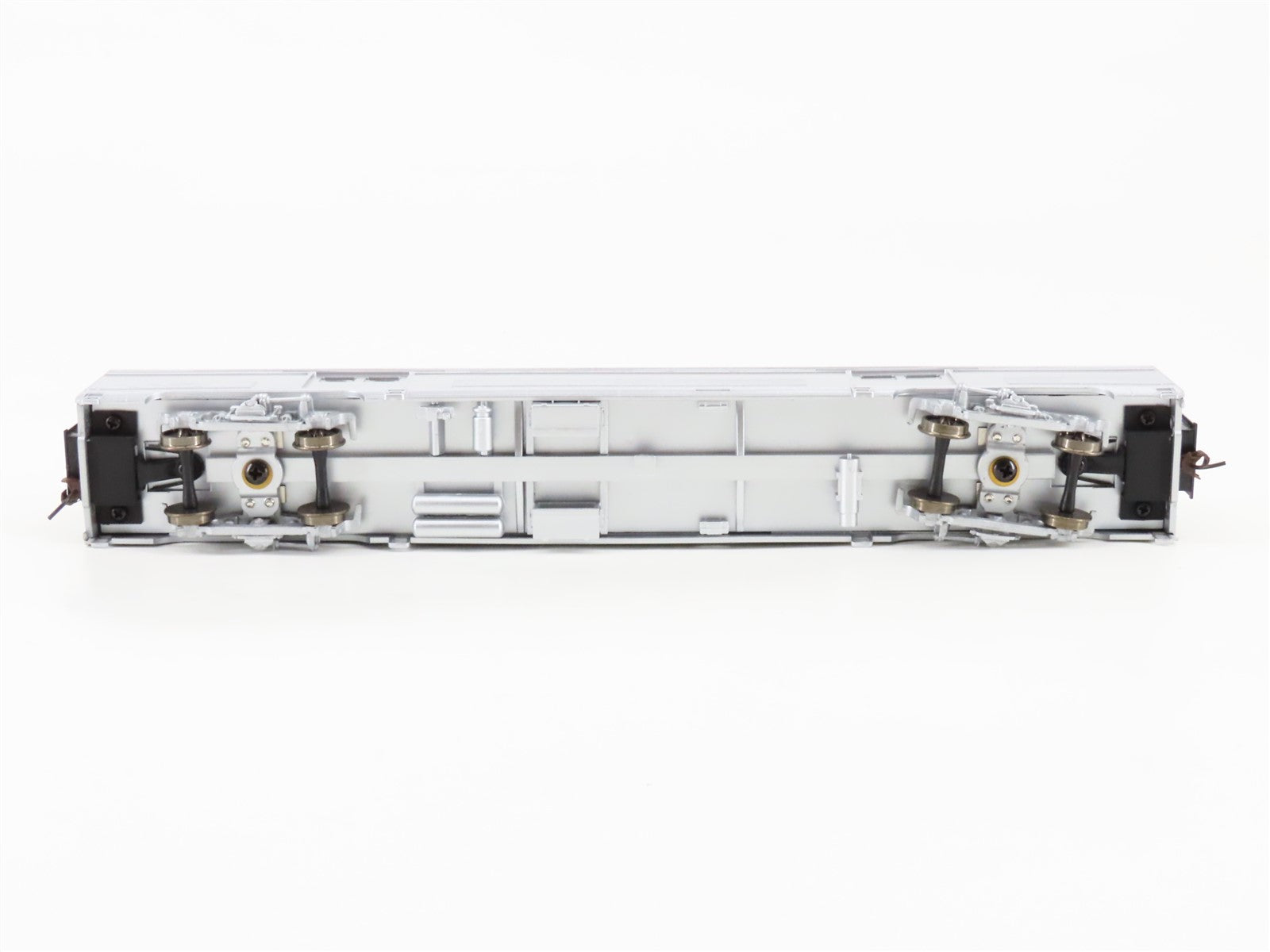 HO Scale Walthers 932-9002 ATSF Santa Fe Super Chief Budd 73' Baggage Passenger