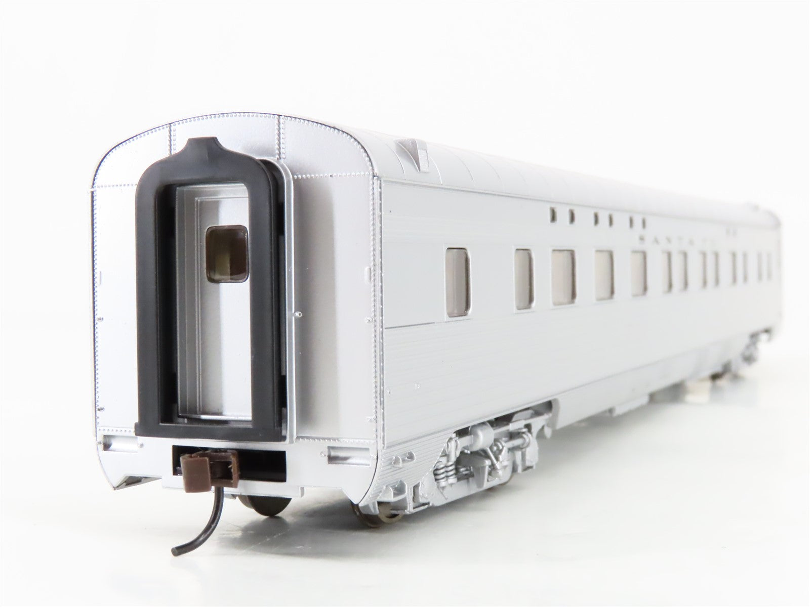 HO Scale Walthers 932-9005 ATSF Santa Fe Super Chief 4-4-2 Sleeper Passenger