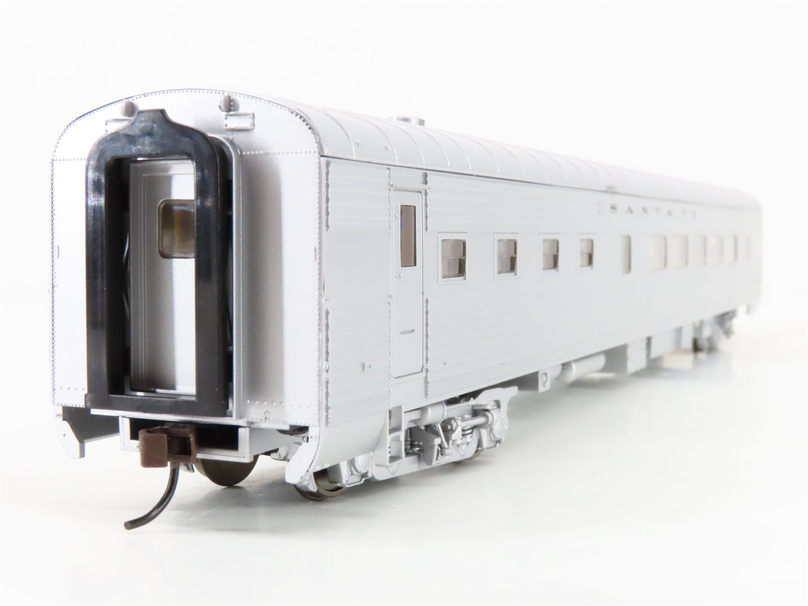 HO Scale Walthers 932-9003 ATSF Santa Fe Super Chief 36-Seat Diner Passenger Car