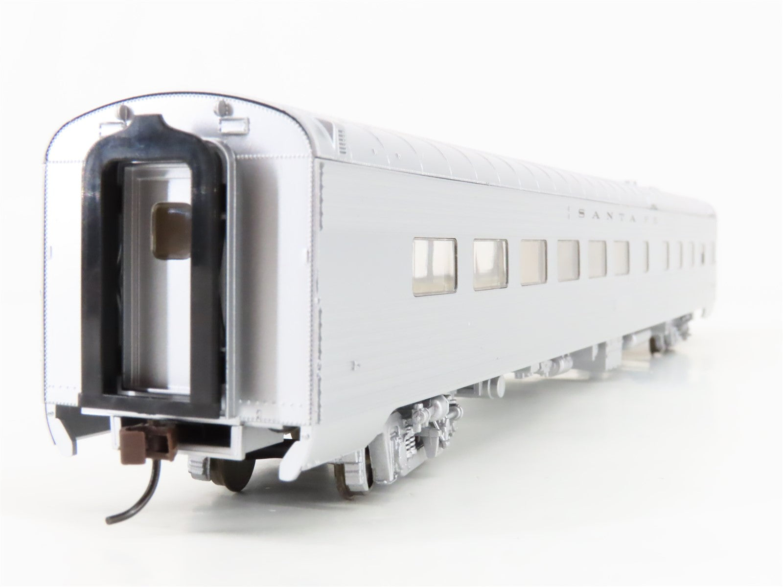 HO Scale Walthers 932-9003 ATSF Santa Fe Super Chief 36-Seat Diner Passenger Car