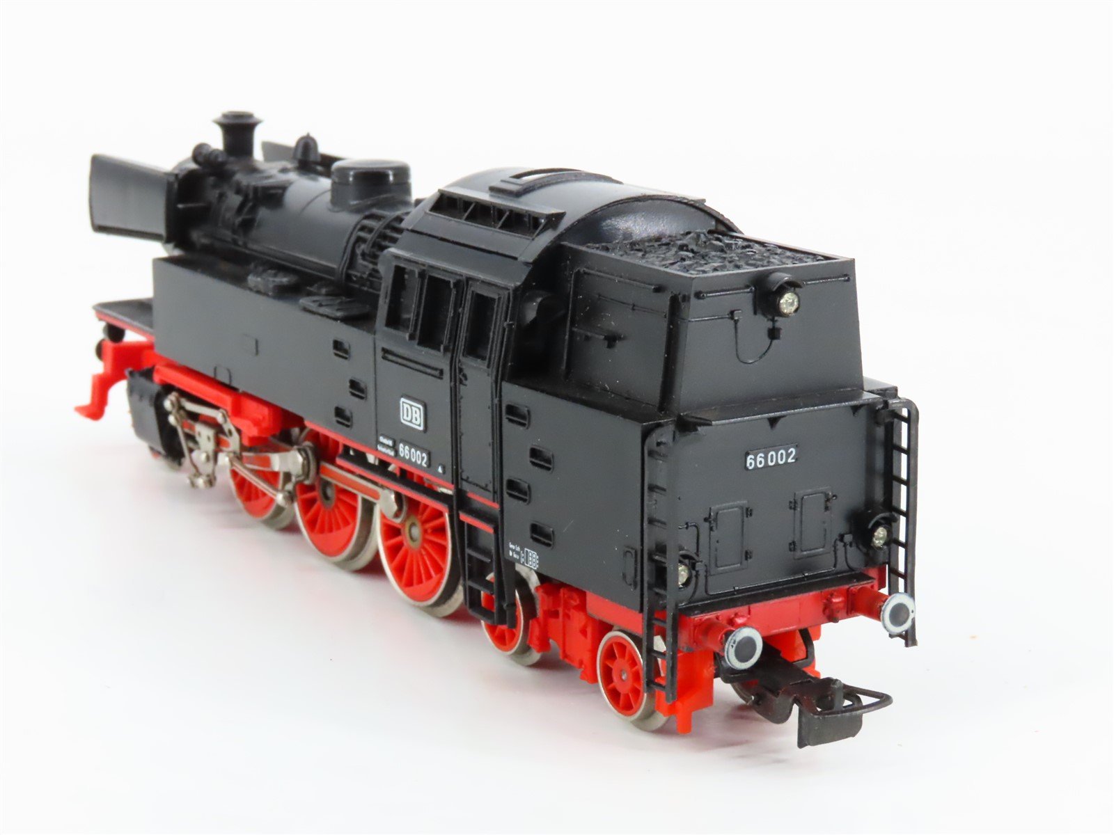 HO Scale PIKO 54-5210 DB Deutsche Bundesbahn 2-6-4T BR66 Tank Steam #002
