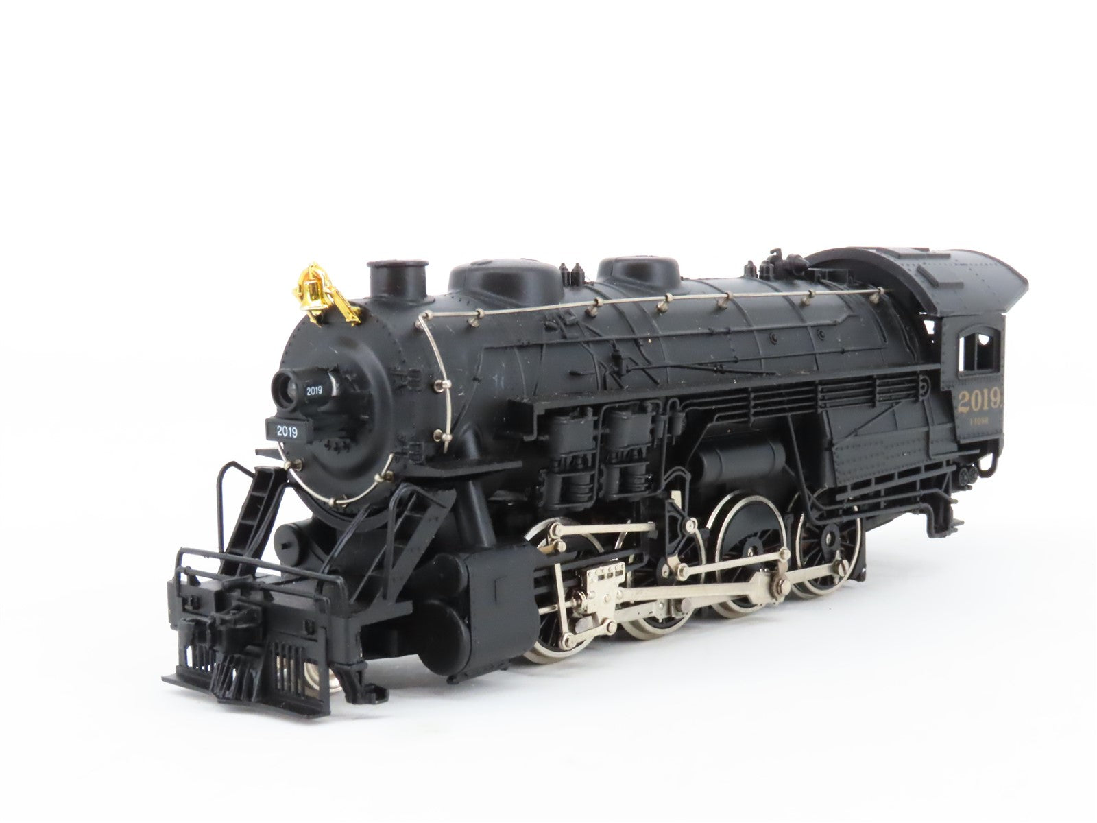 HO Scale Bachmann 41-532-10 RDG Reading 2-8-0 Steam Locomotive #2019