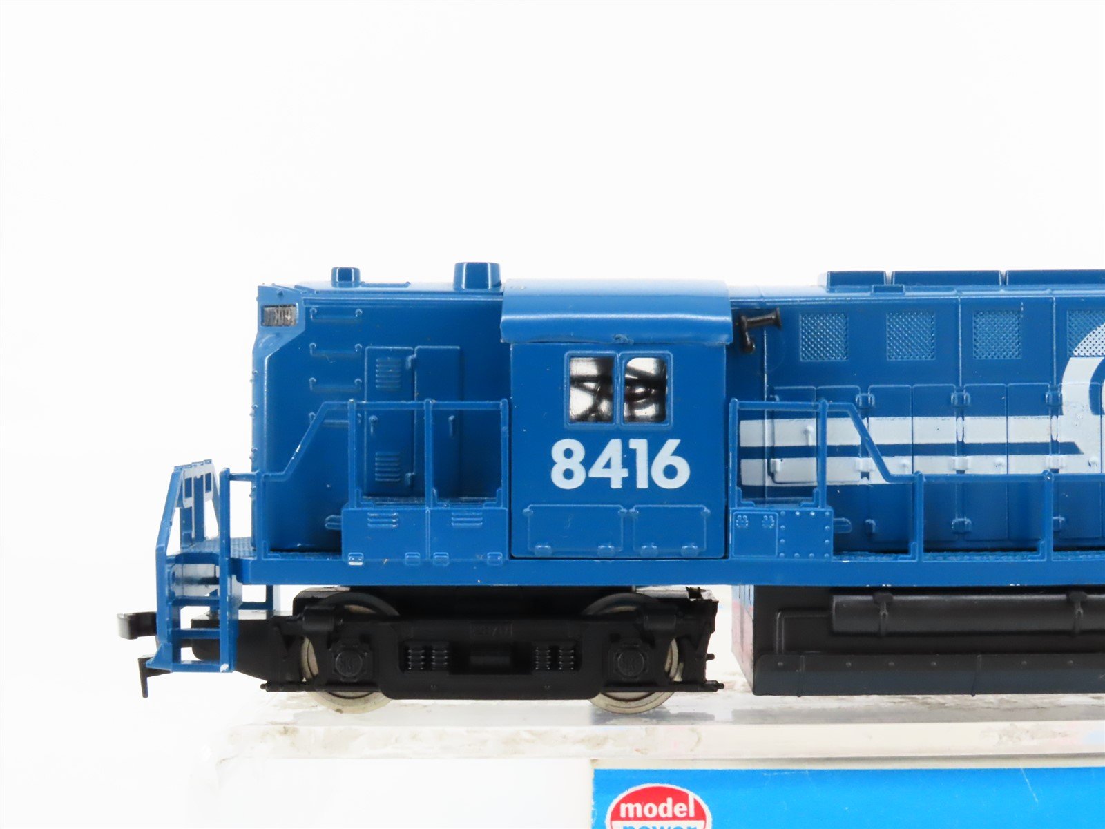 HO Scale Model Power 6698 CR Conrail RS-11 Diesel Locomotive #8416