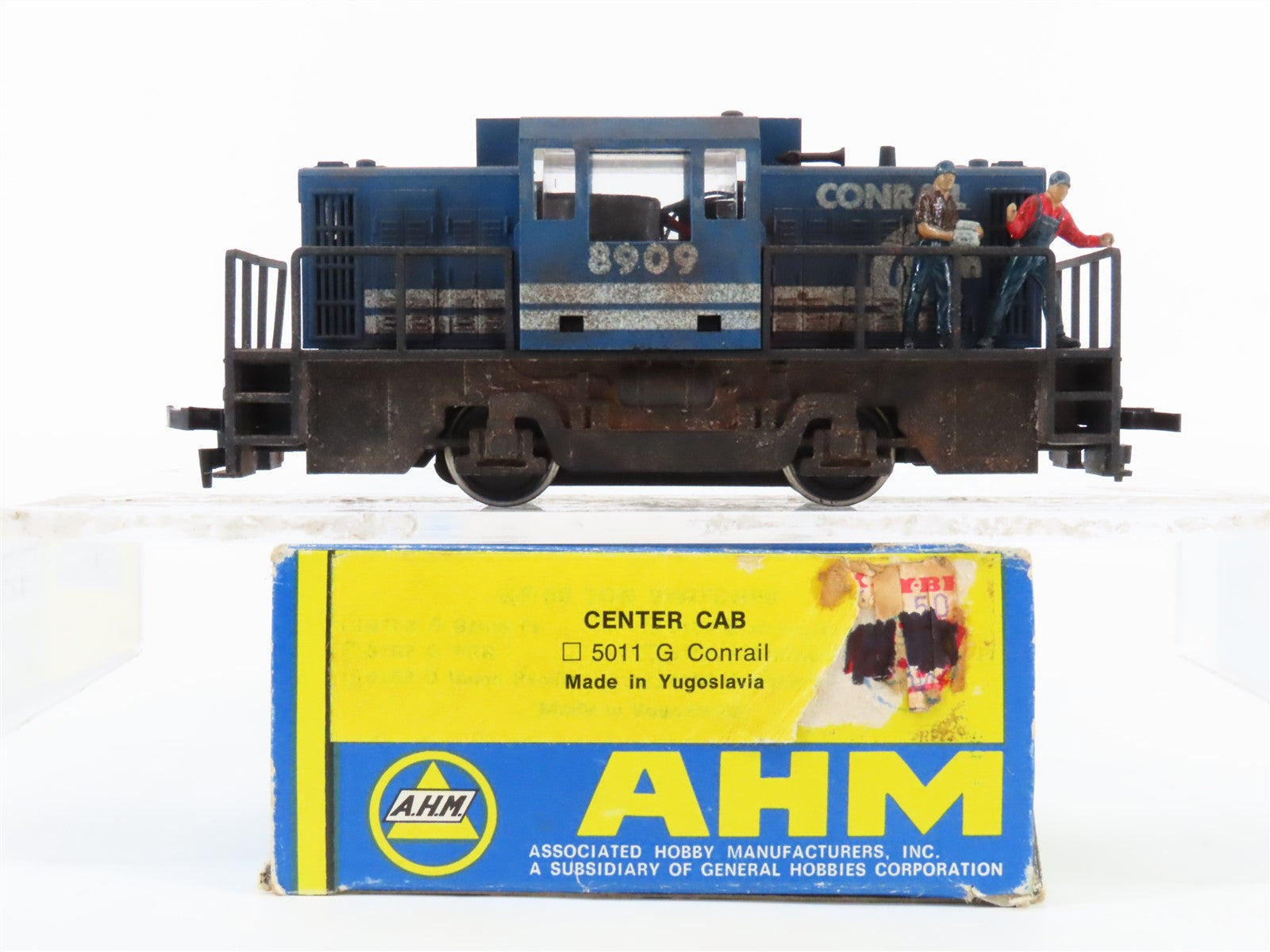 HO Scale AHM 5011G CR Conrail Center Cab Diesel Locomotive #8909 CUSTOM