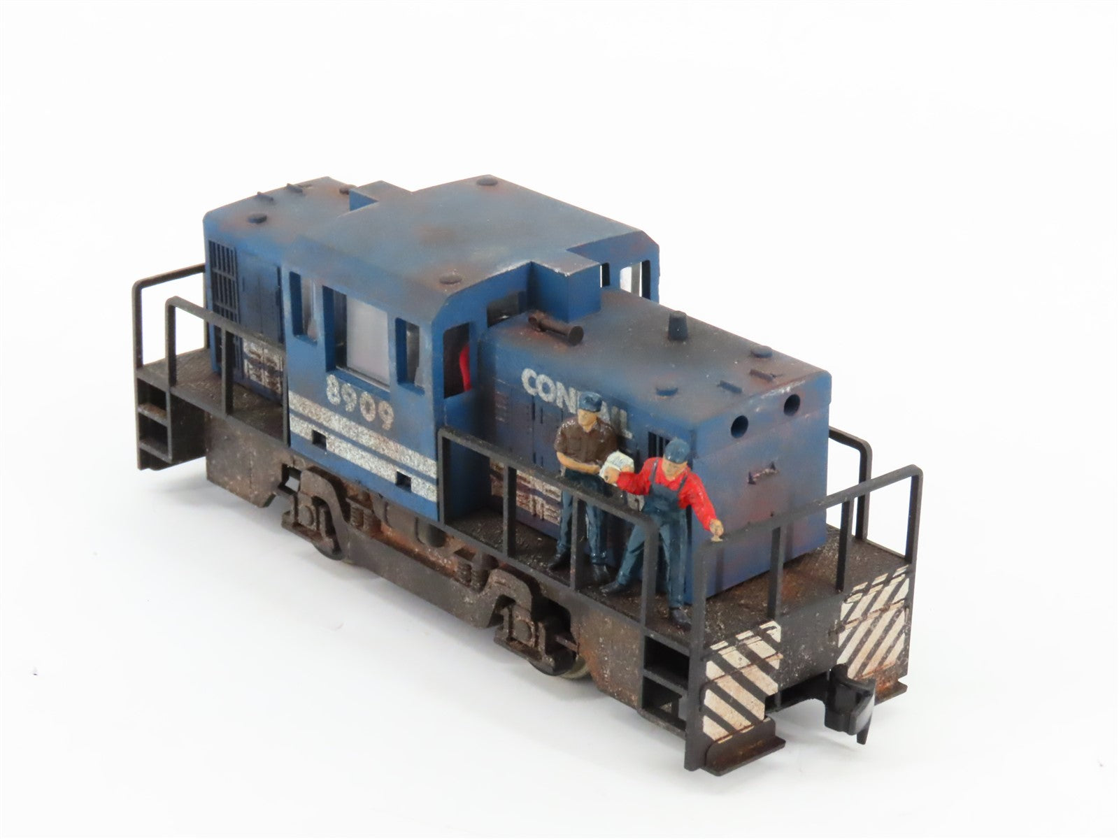 HO Scale AHM 5011G CR Conrail Center Cab Diesel Locomotive #8909 CUSTOM
