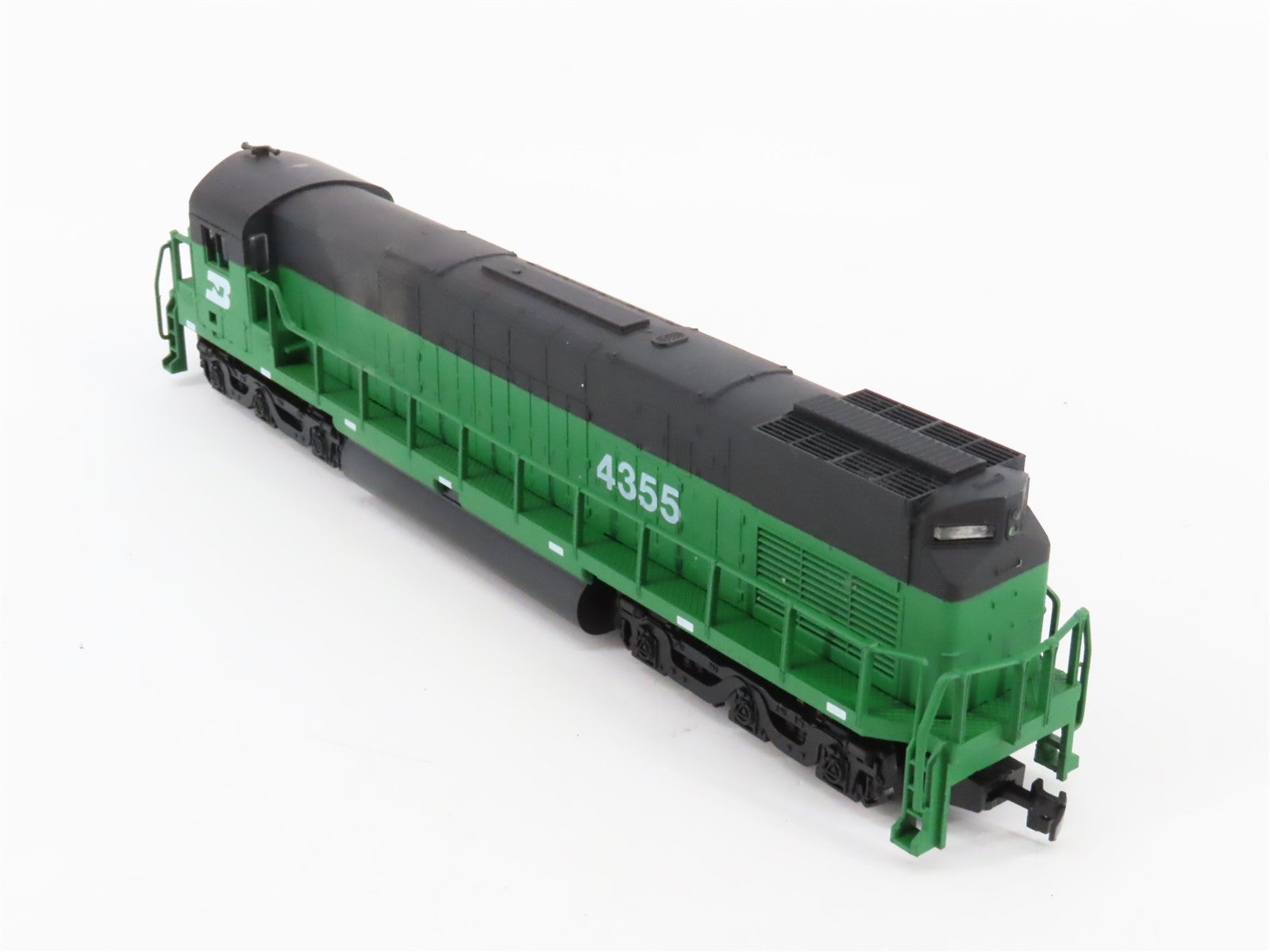 HO Scale Life-Like 8333 BN Burlington Northern C628 Diesel Locomotive #4355