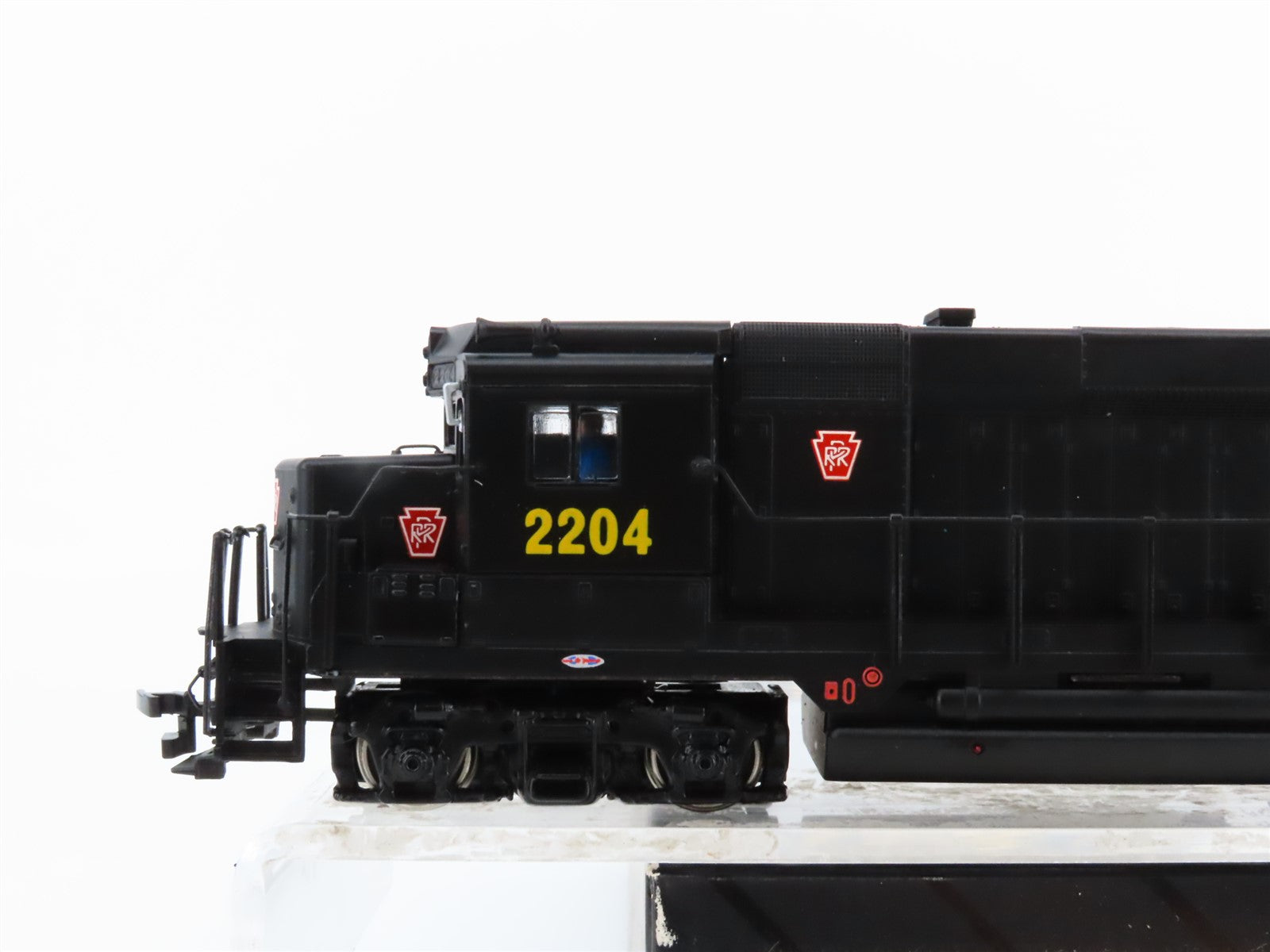 HO Scale Bachmann 82014 PRR Pennsylvania GP30 Diesel Locomotive #2204