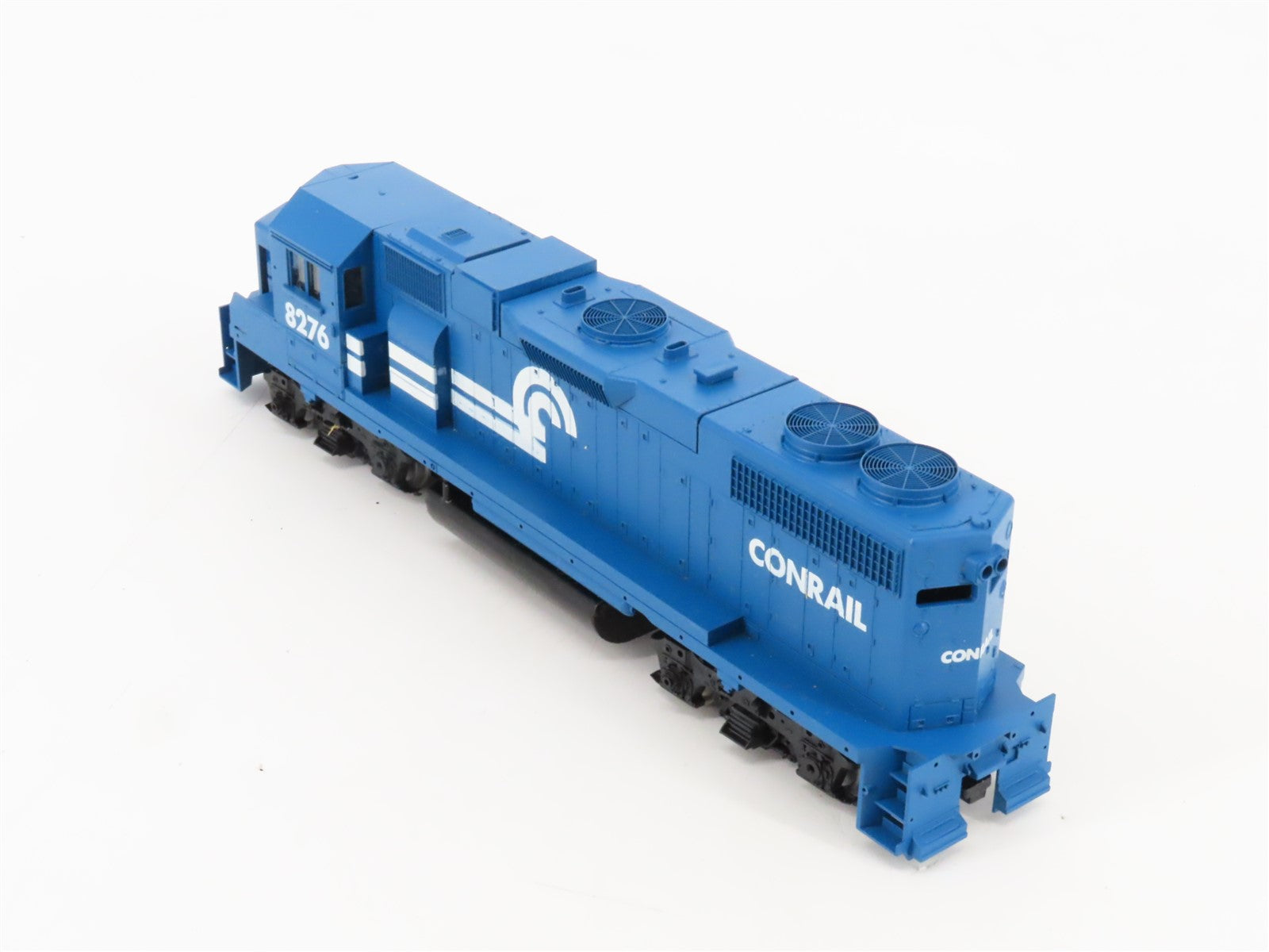 HO Scale Athearn 4682 CR Conrail GP38-2 Diesel Locomotive #8276