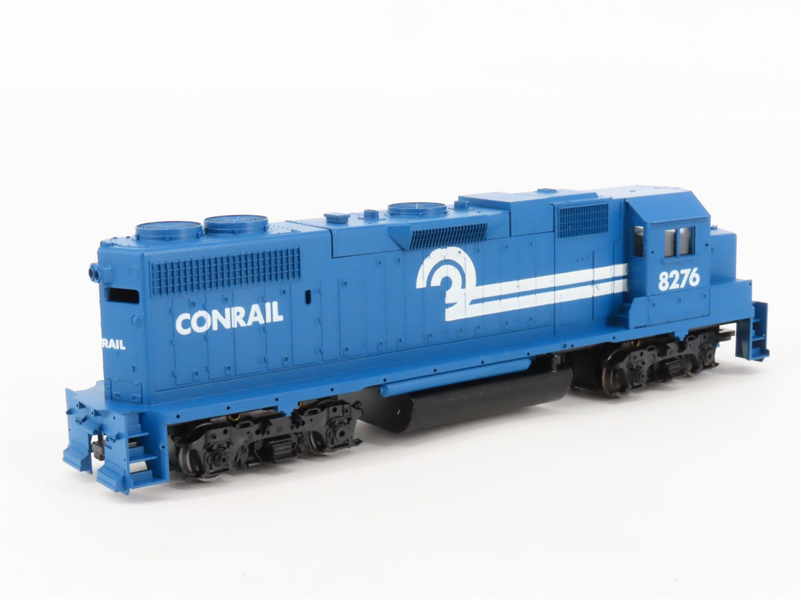 HO Scale Athearn 4682 CR Conrail GP38-2 Diesel Locomotive #8276