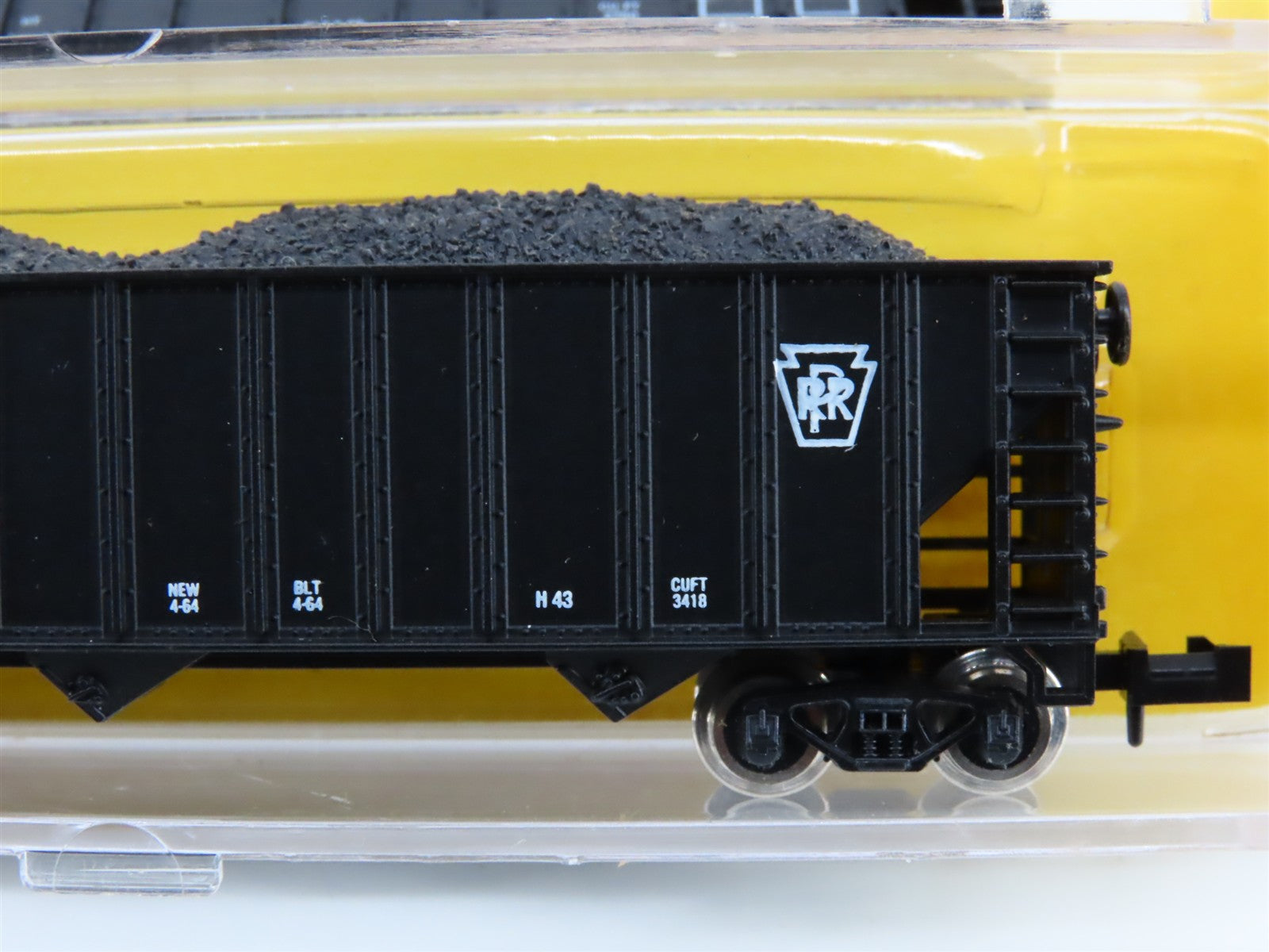 LOT of 4 N Scale Atlas PRR/EL/RDG 3-Bay Open Hopper Cars w/Coal Load