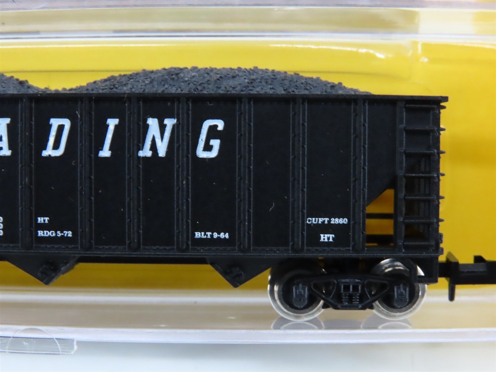 LOT of 4 N Scale Atlas PRR/CRR/RDG 3-Bay Open Hopper Cars w/Coal Load