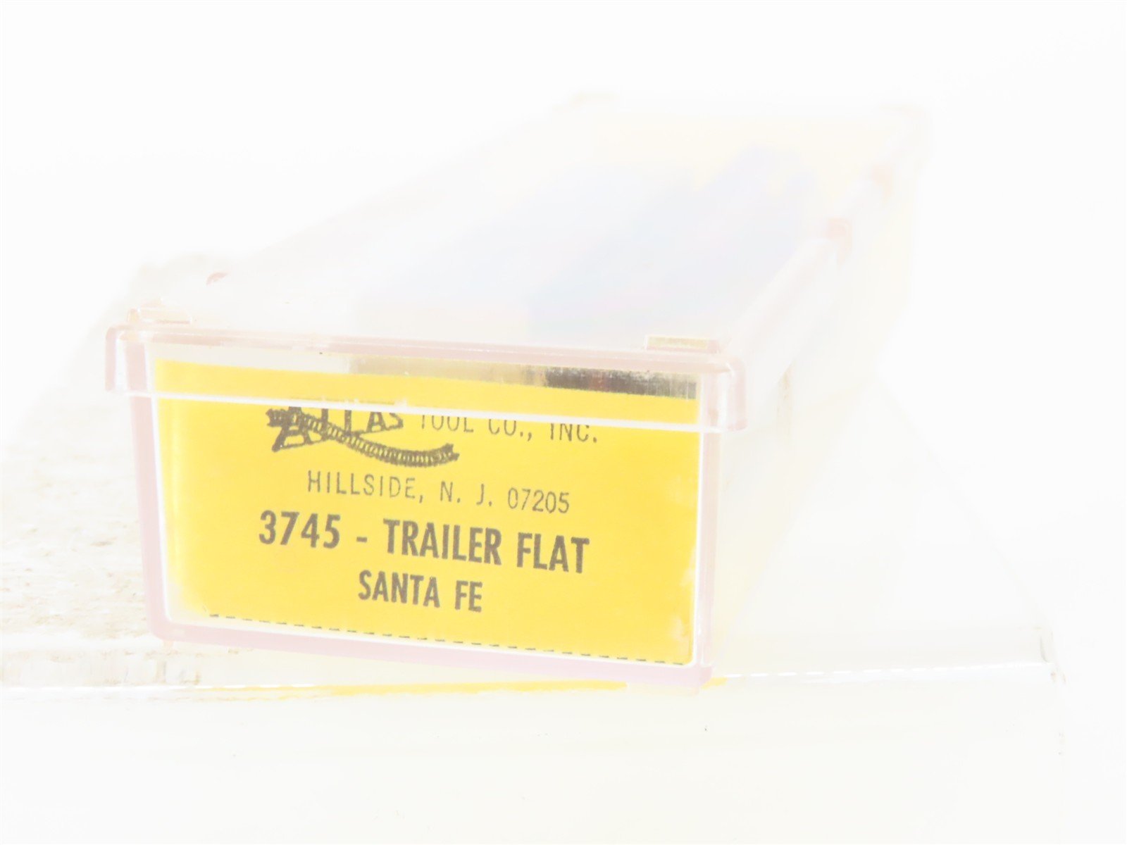 N Scale Atlas 3745 ATSF Santa Fe Flatcar #92308 w/2 Trailers Weathered