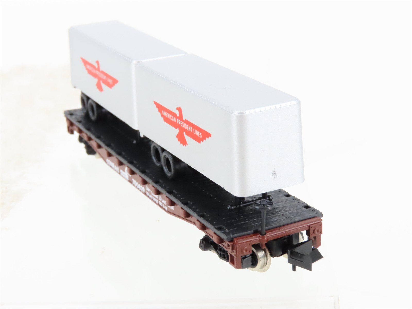 N Scale Atlas 3753 CR Conrail Flatcar #700829 w/2 American President Trailers