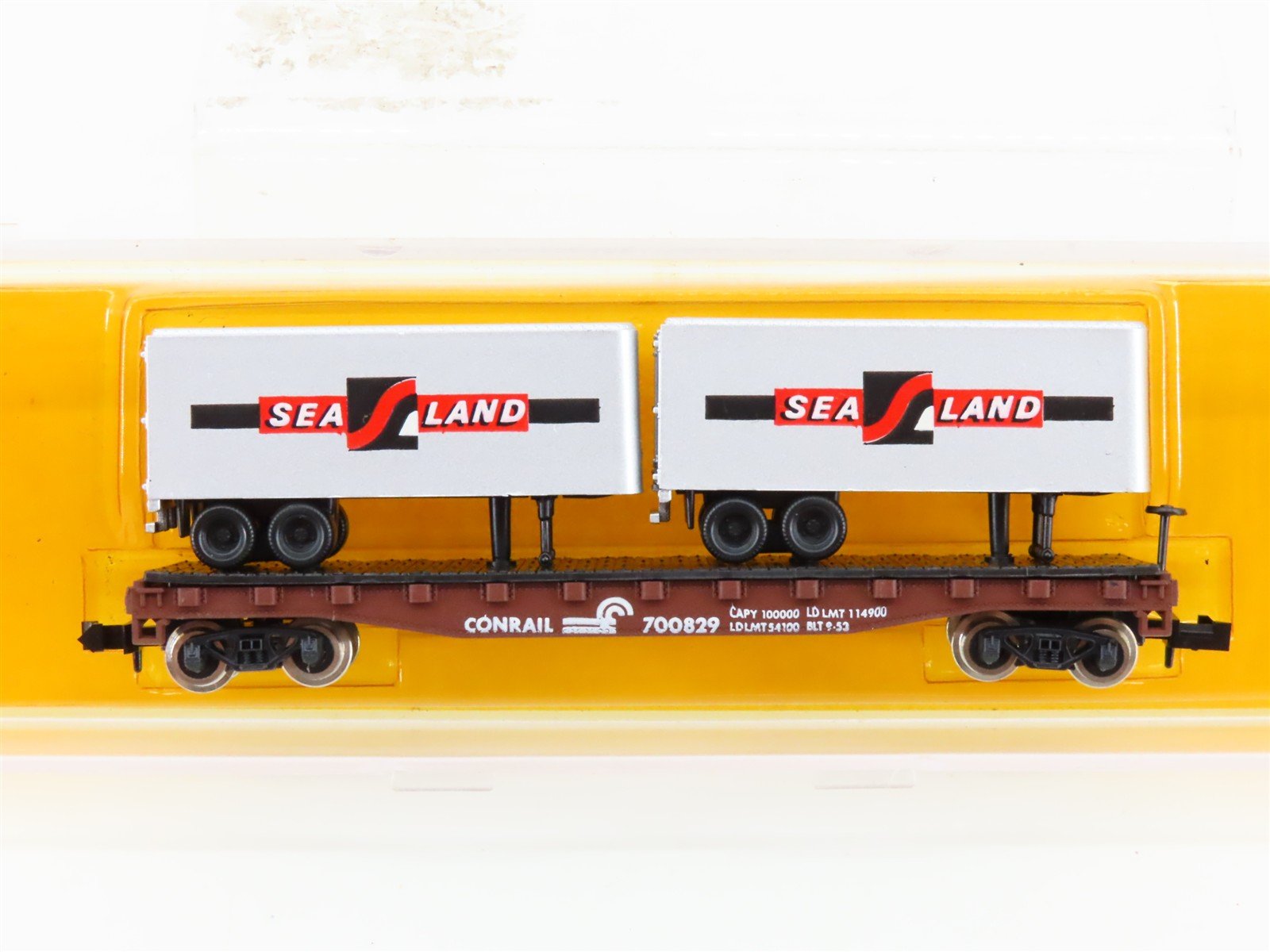 N Scale Atlas 3741 CR Conrail Flatcar #700829 w/2 Sea Land Trailers